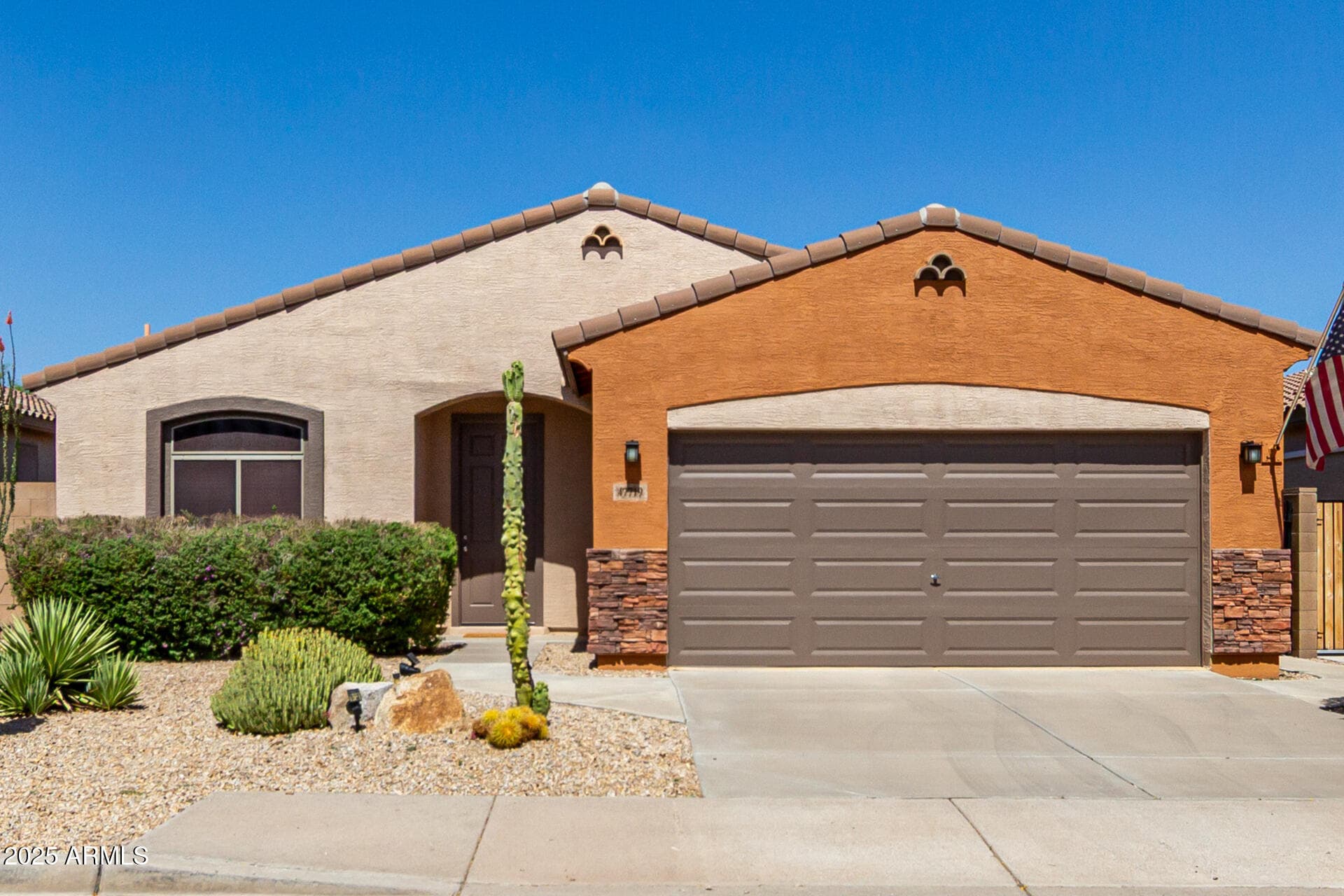 47719 N Camino Del Sol -- — photo 2