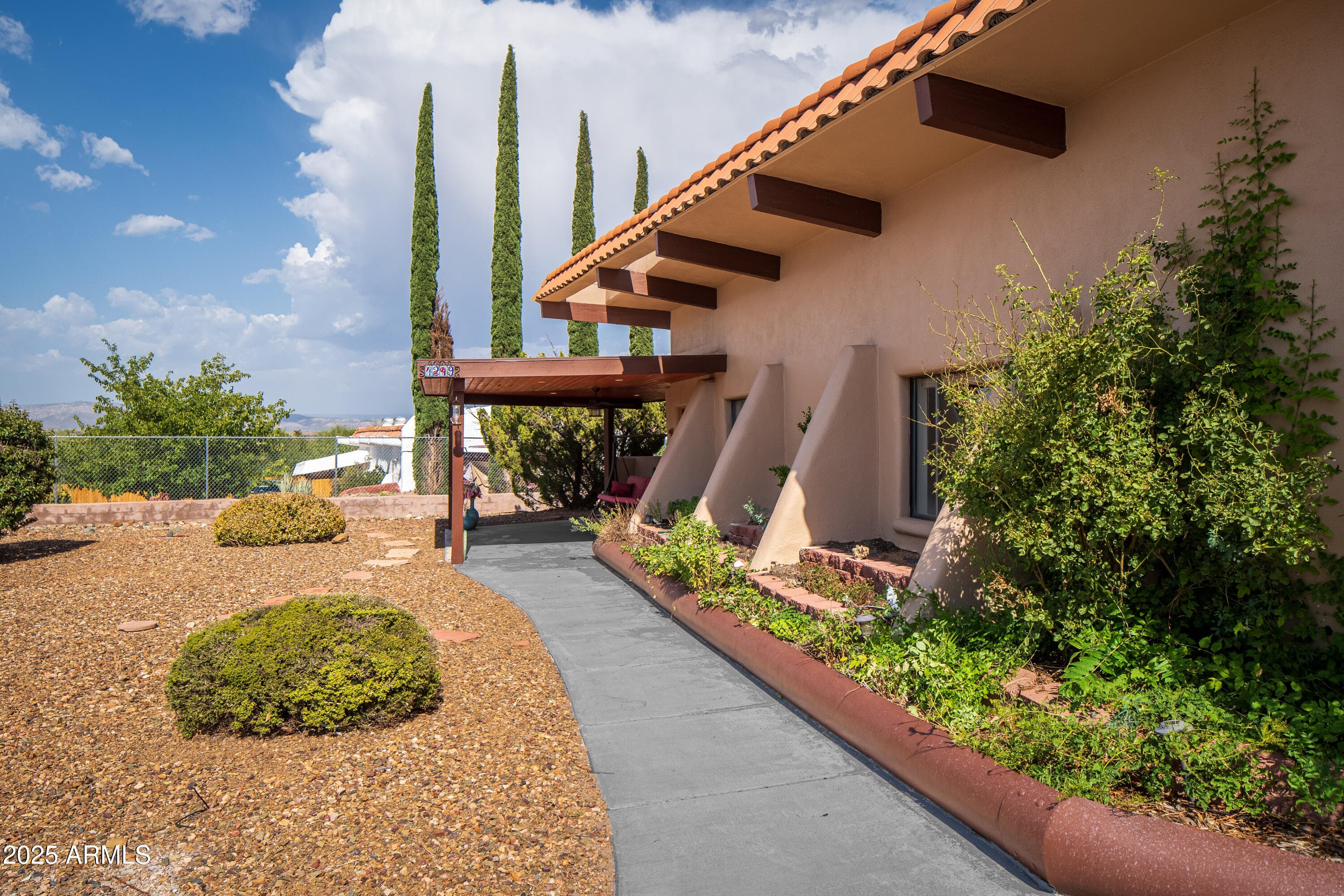 4249 E VISTA DR - Photo 3