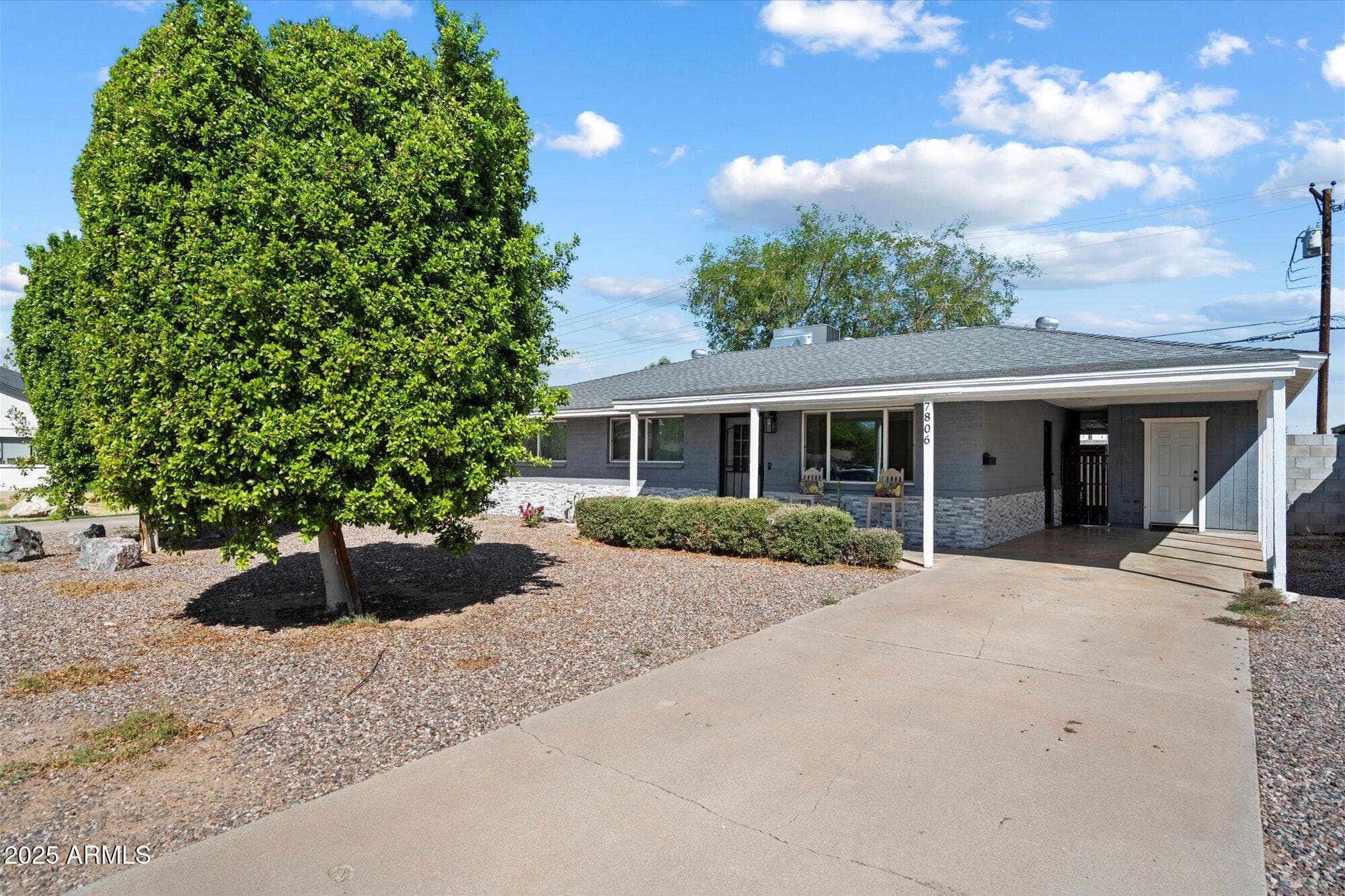 7806 E Loma Land Dr — photo 2