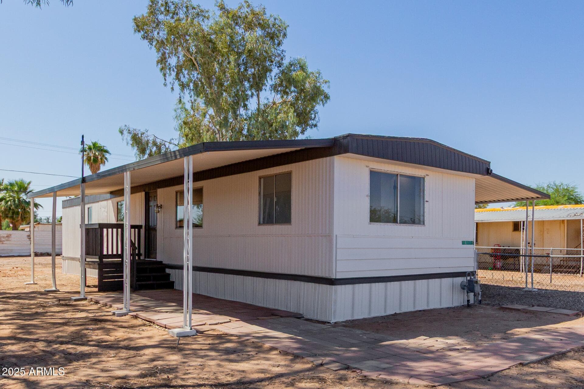 18185 W CAROL AVE - See more photos