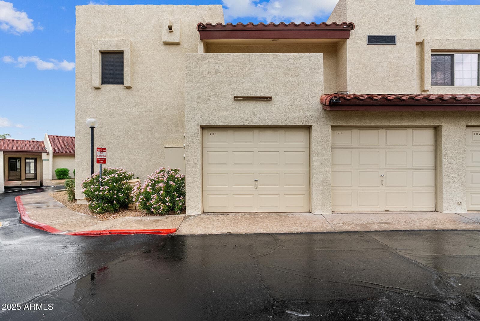 2020 W Union Hills Dr 201 — photo 24