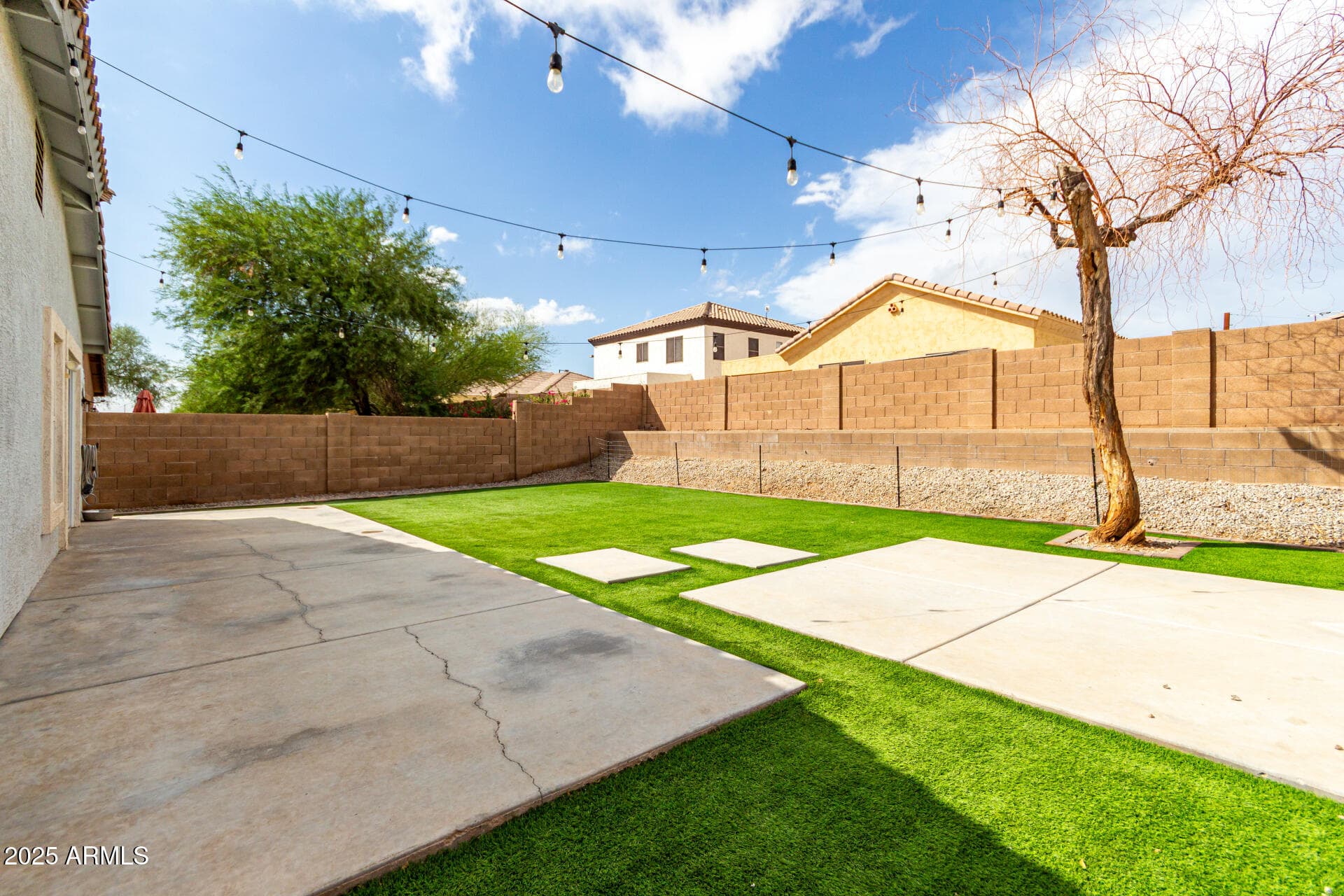 25220 W La Mont Ave — photo 33