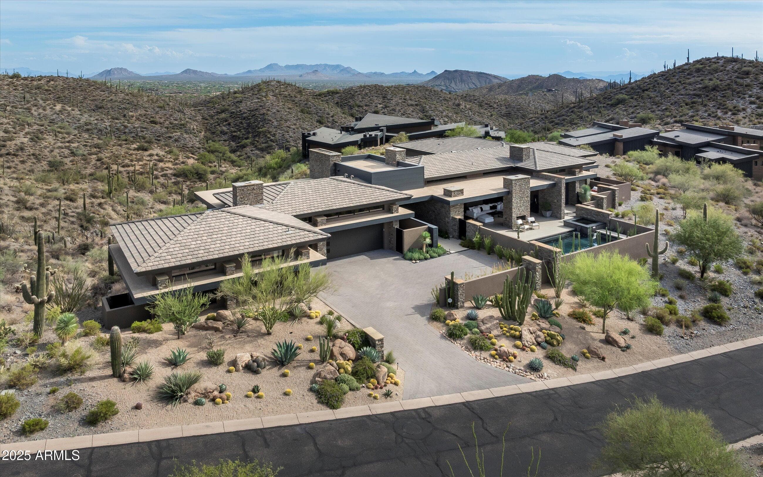 9589 E Cintarosa Pass — photo 1