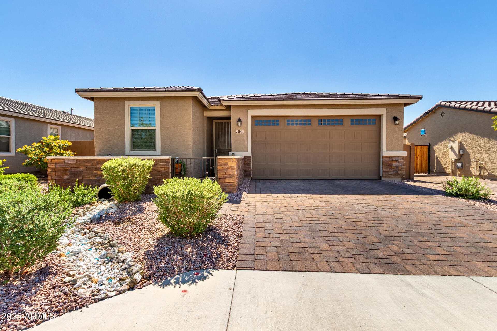 24189 W Gibson Ln — photo 2