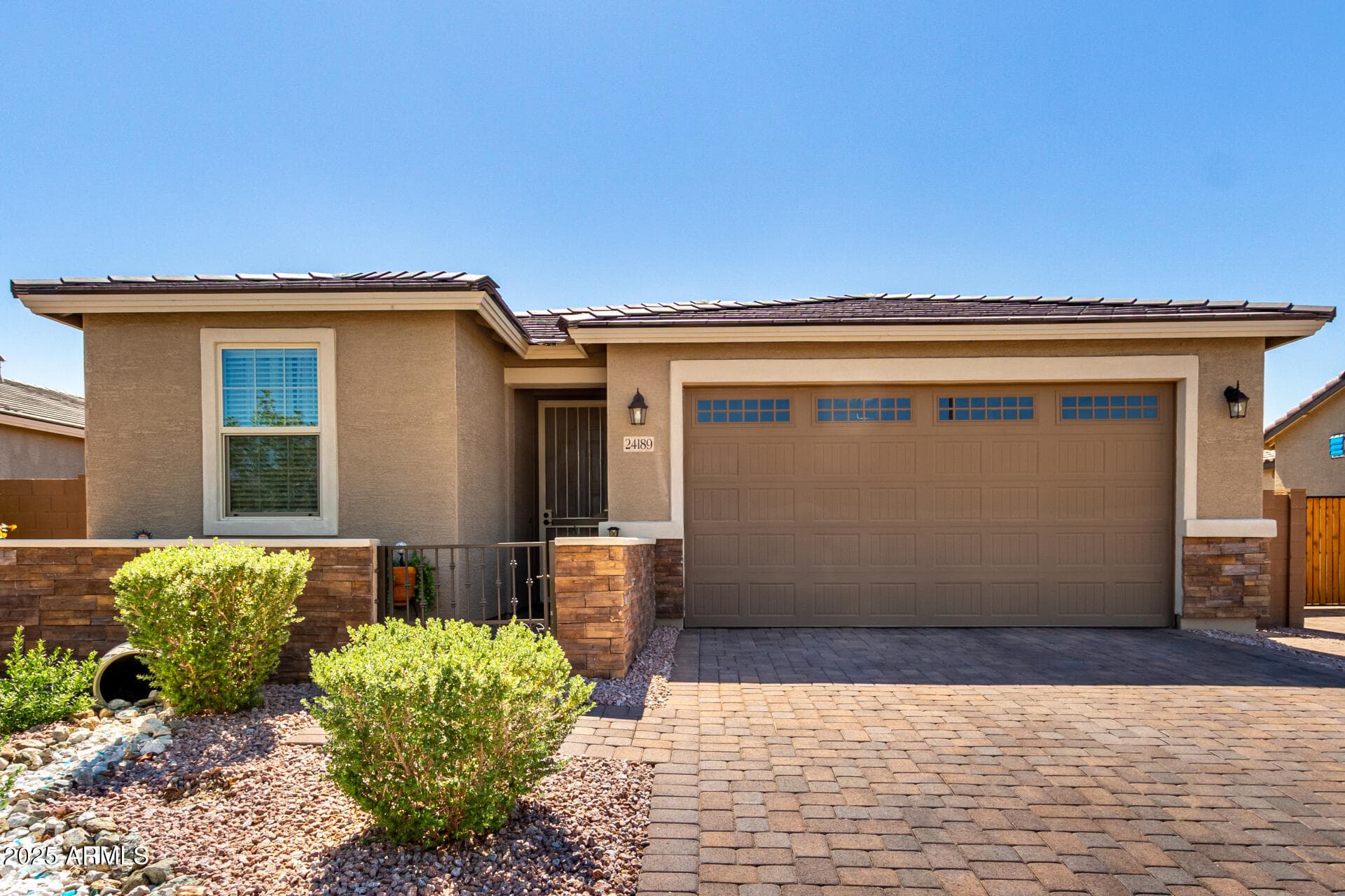 24189 W Gibson Ln — photo 1