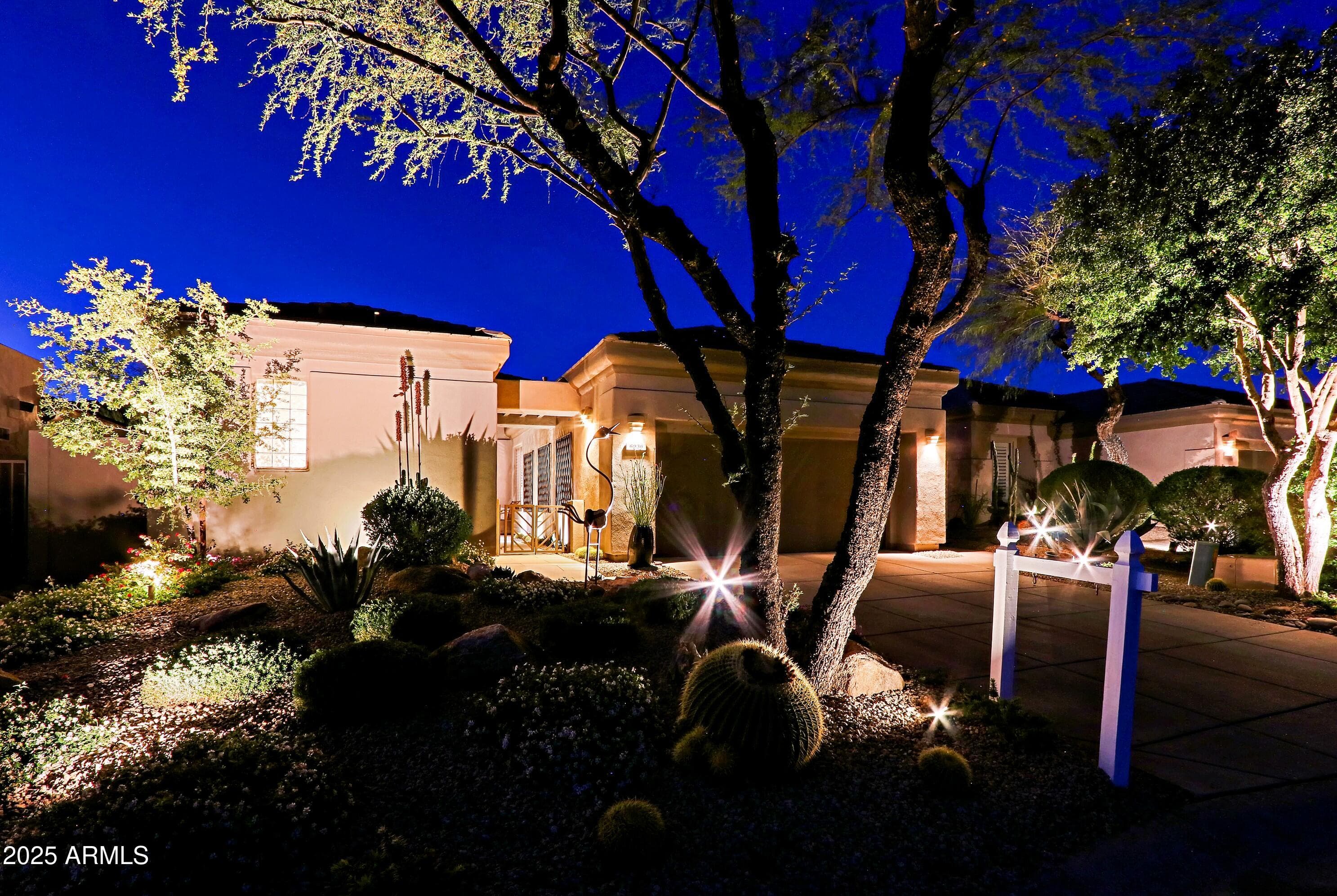 6936 E Whispering Mesquite Trail — photo 2
