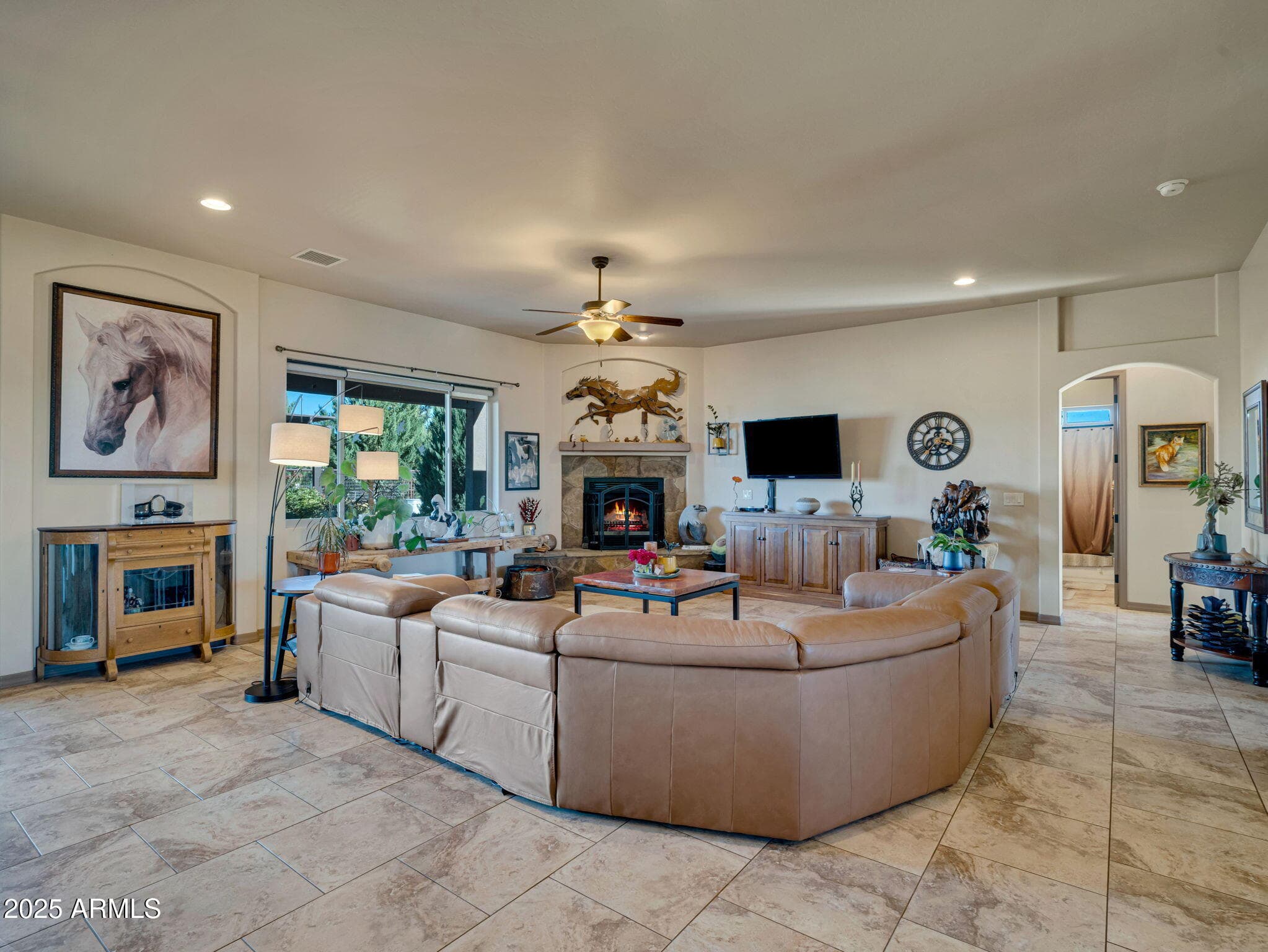 8833 N GRASS VALLEY LN - Photo 4
