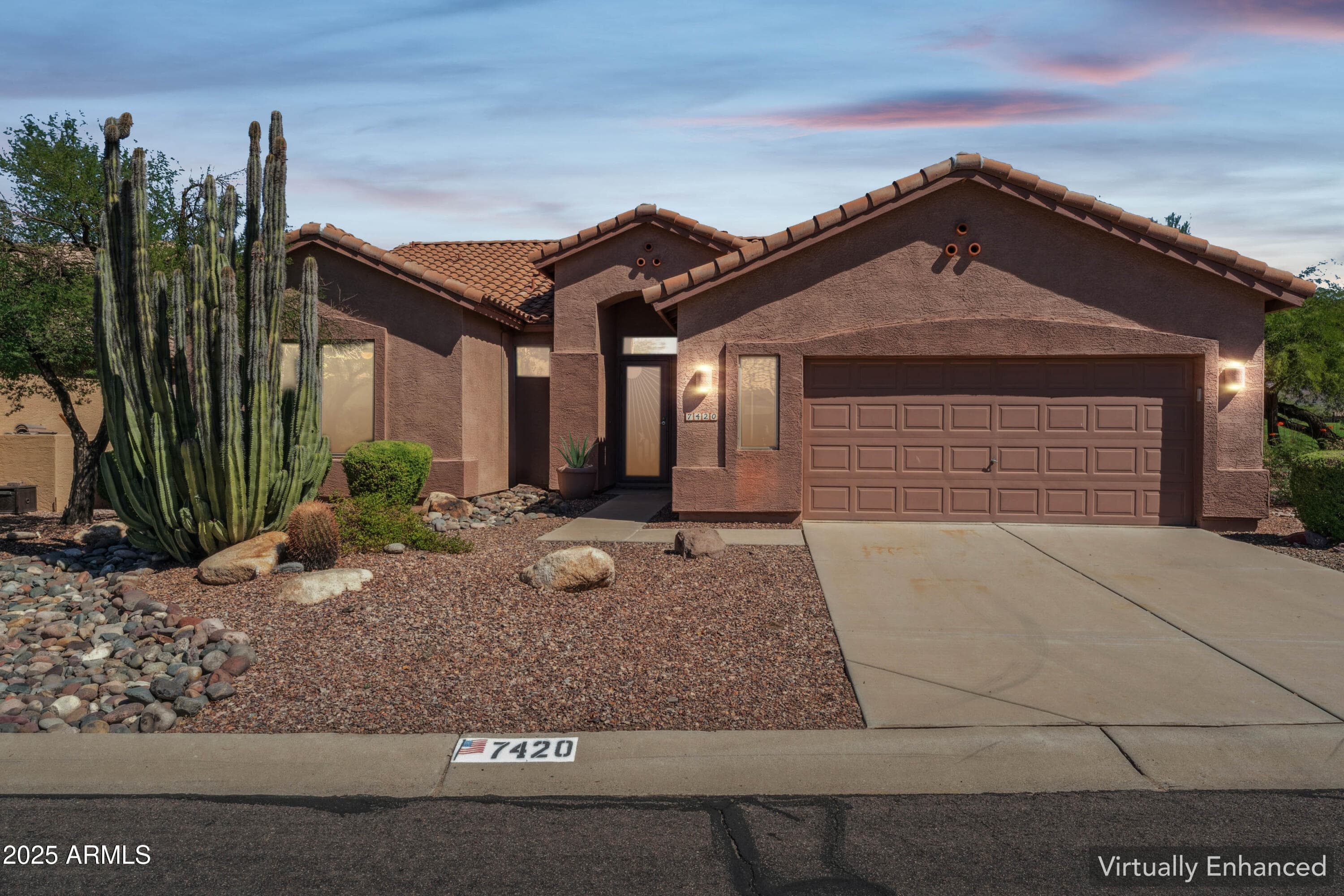 7420 E Desert Spoon Ln — photo 2