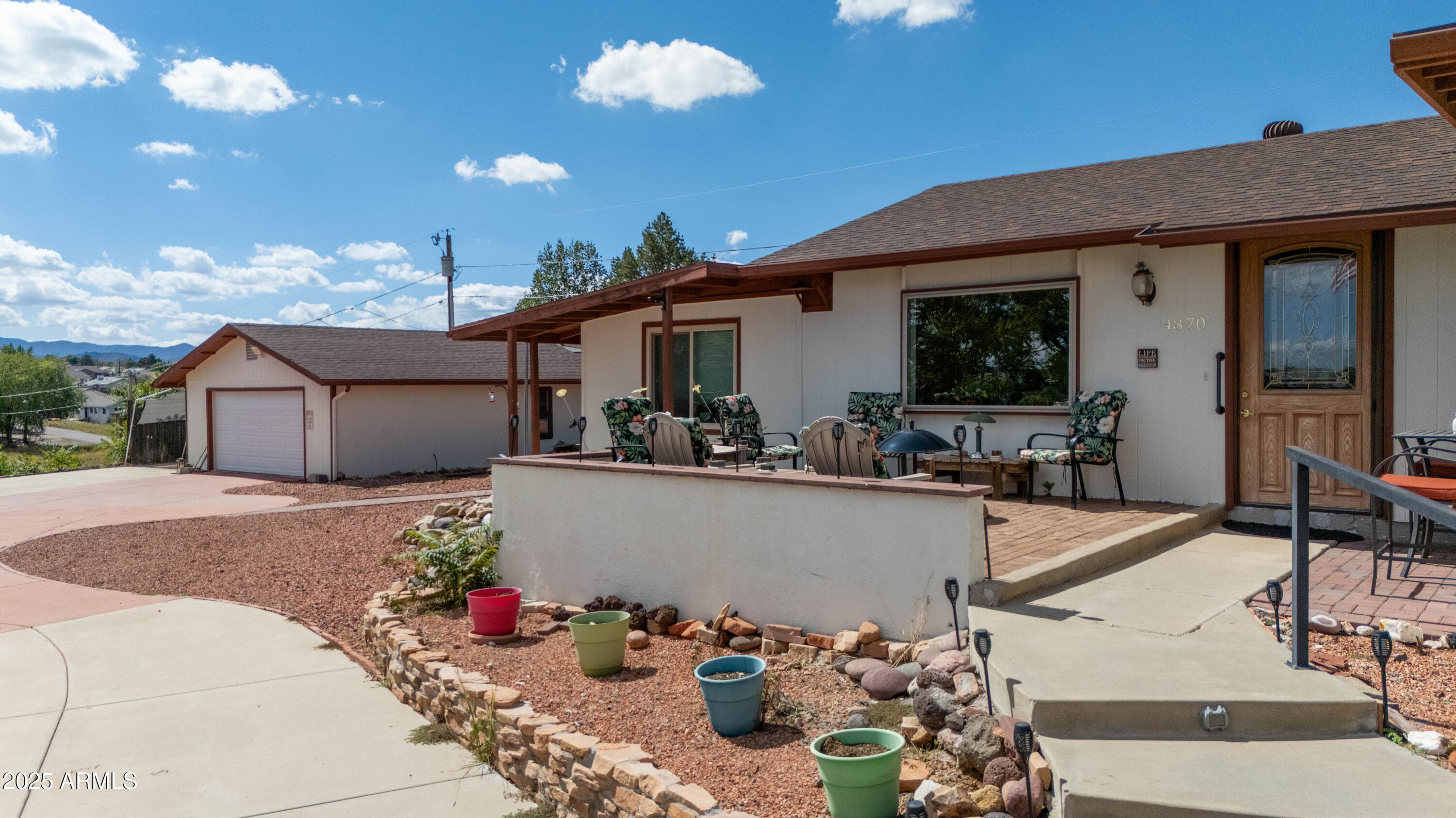 4870 N Meixner Rd — photo 2