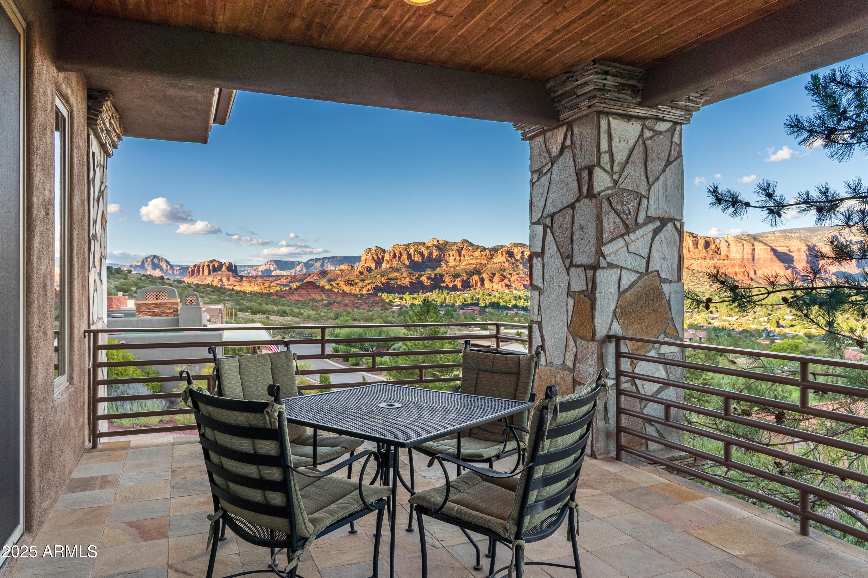 220 CRYSTAL SKY DR - Photo 4
