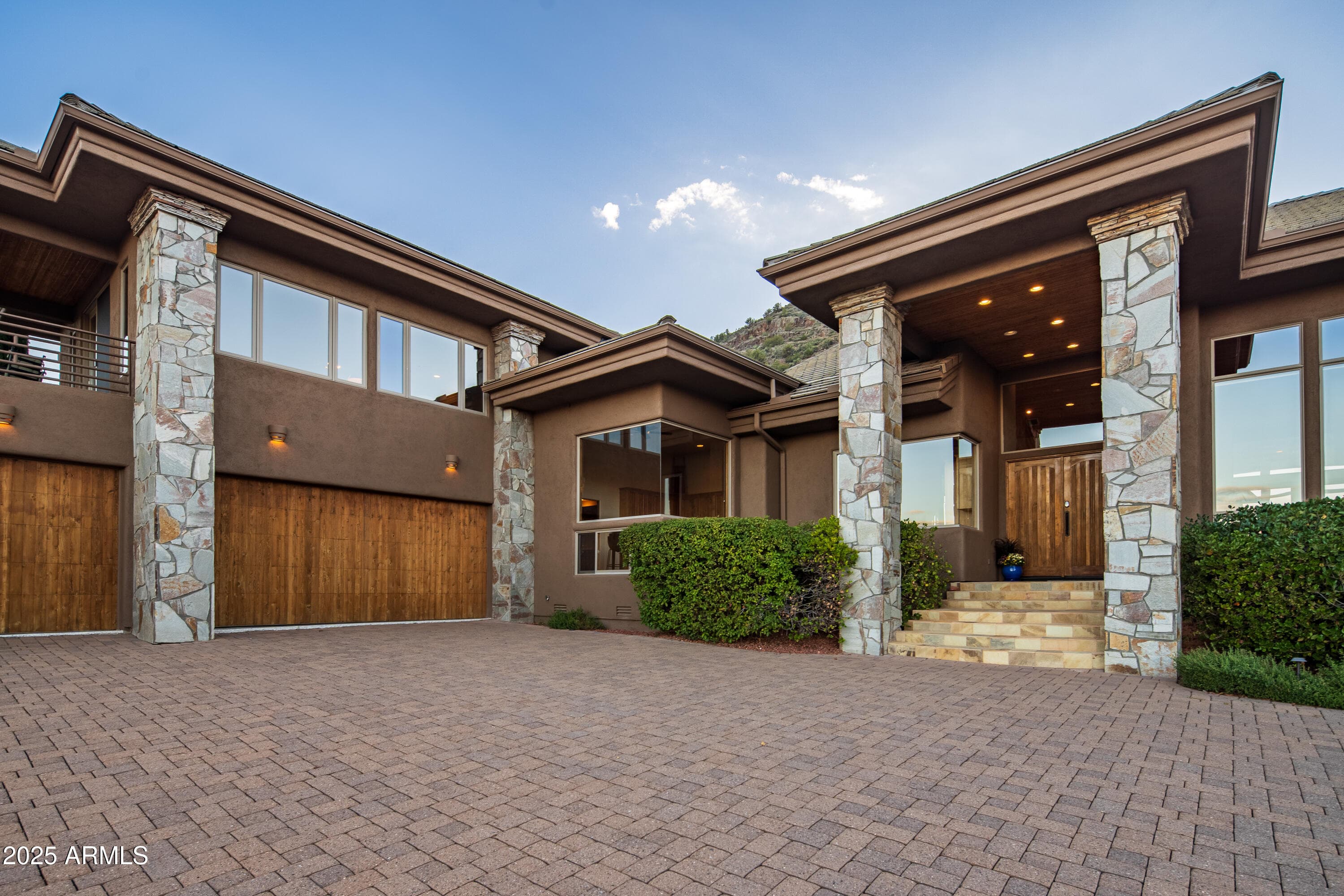 220 CRYSTAL SKY DR - Photo 5