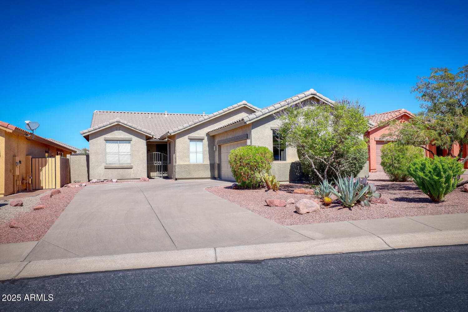 7672 E Globemallow Ln — photo 1