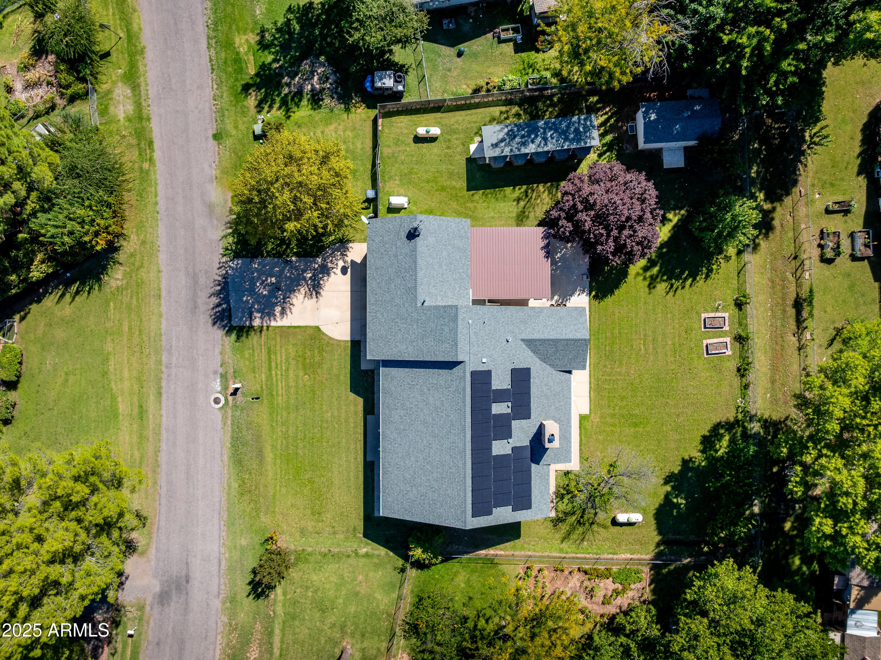 297 E Parade Ground Circle — photo 2