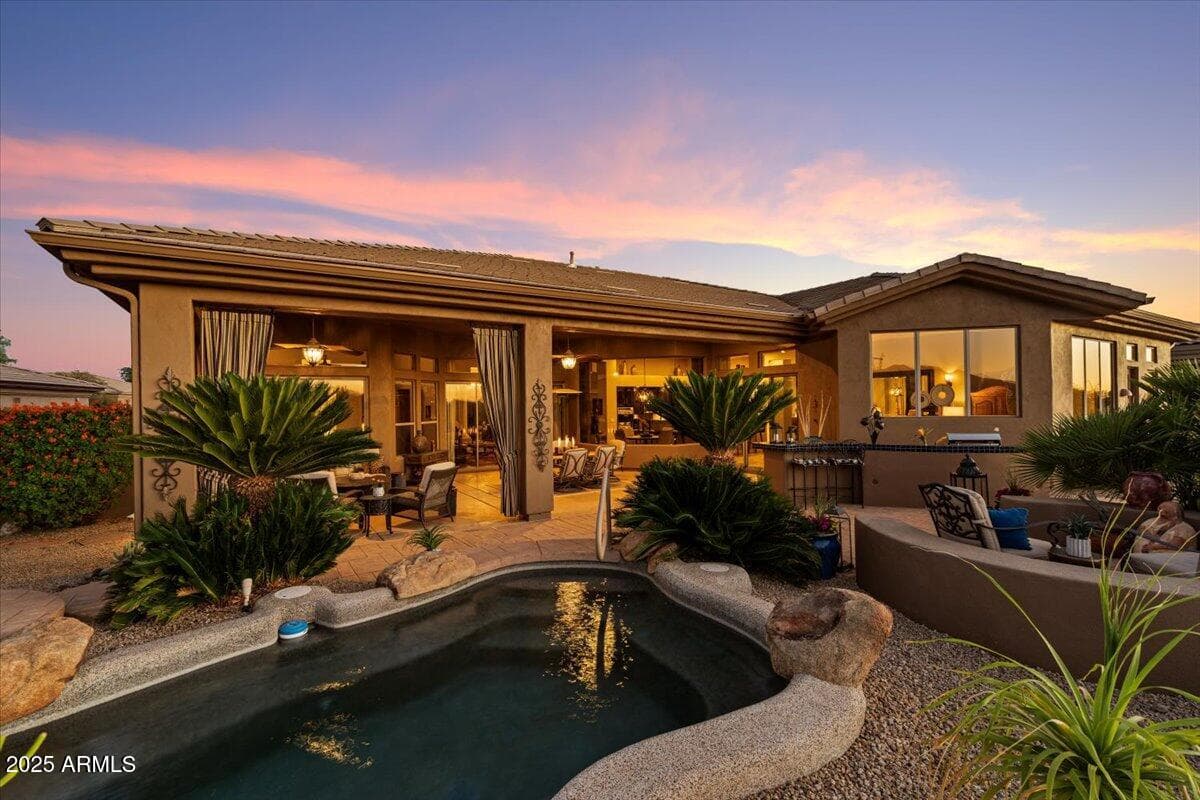 9812 E Roadrunner Dr — photo 1