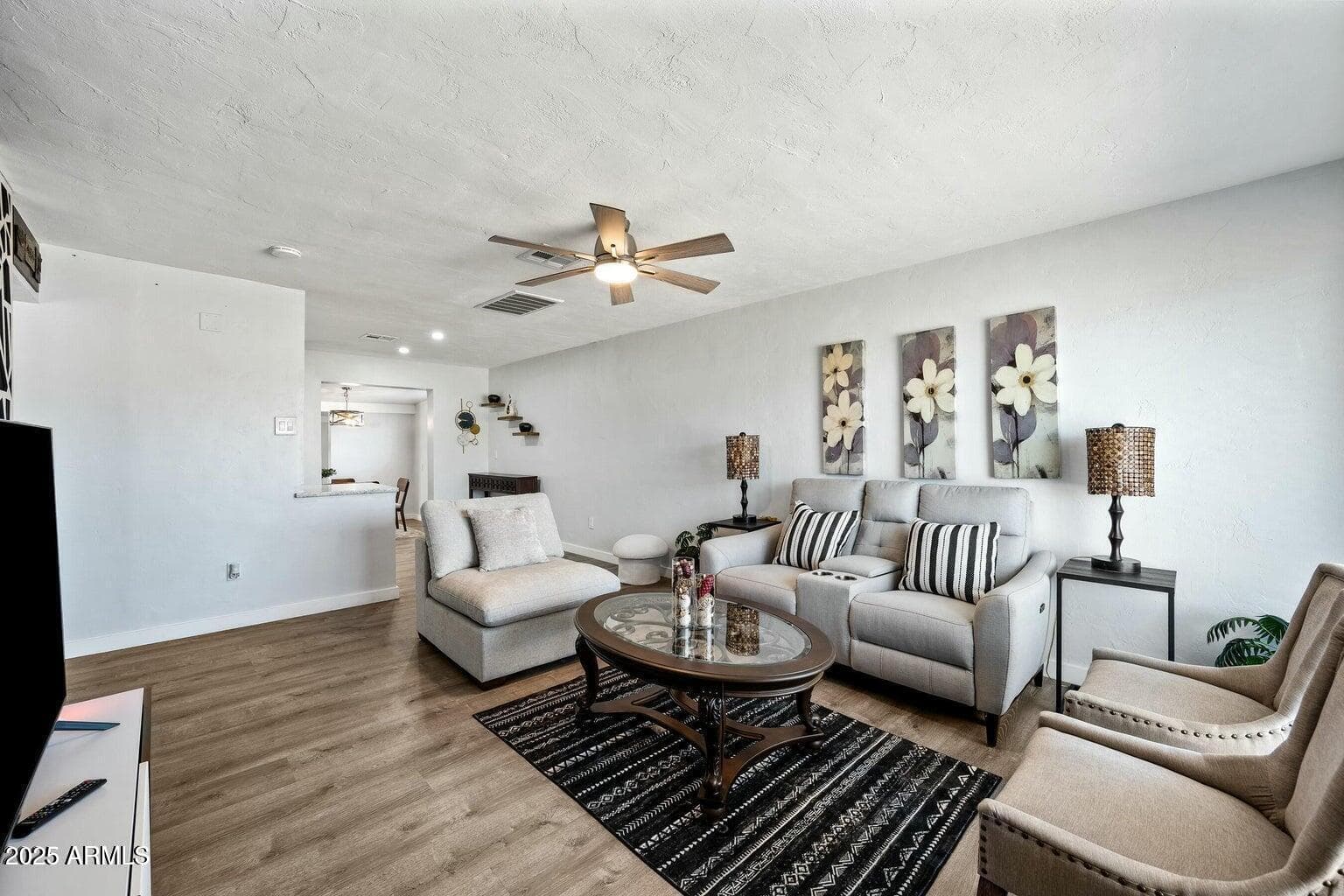 8050 N 11th Pl — photo 2