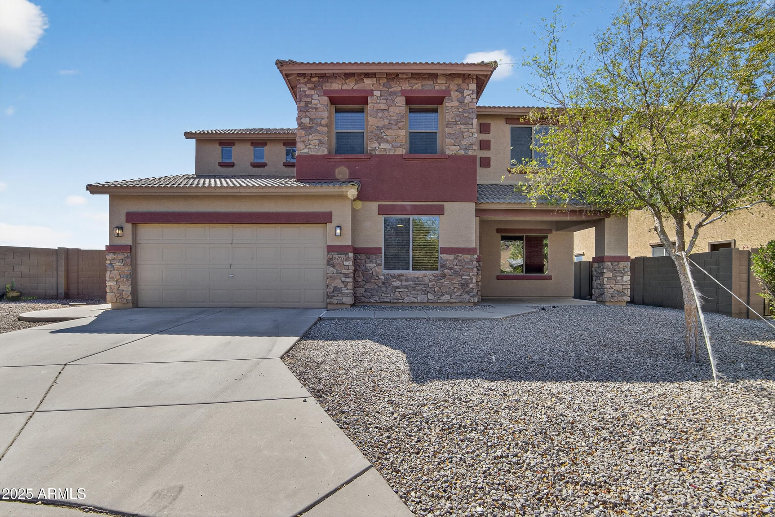 24733 W Vista Norte St — photo 1