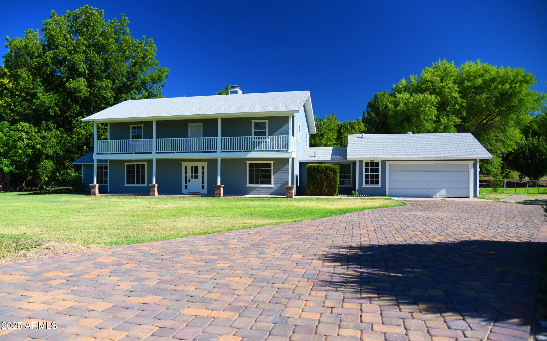 315 W HEREFORD DR - Photo 1