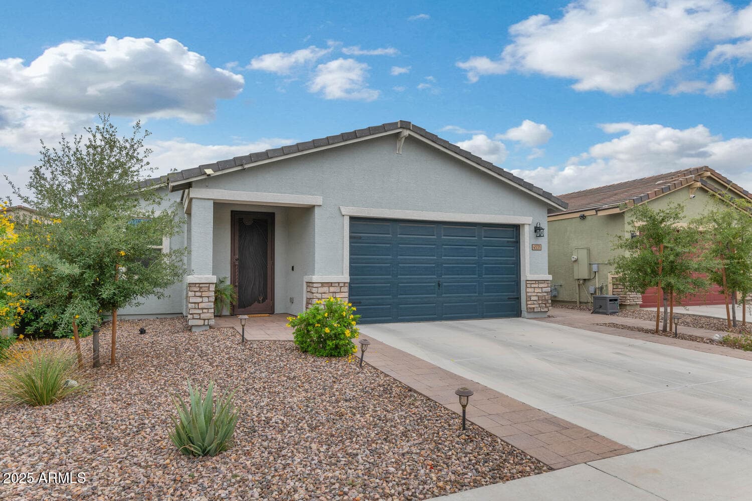 4531 W Greenleaf Dr — photo 1