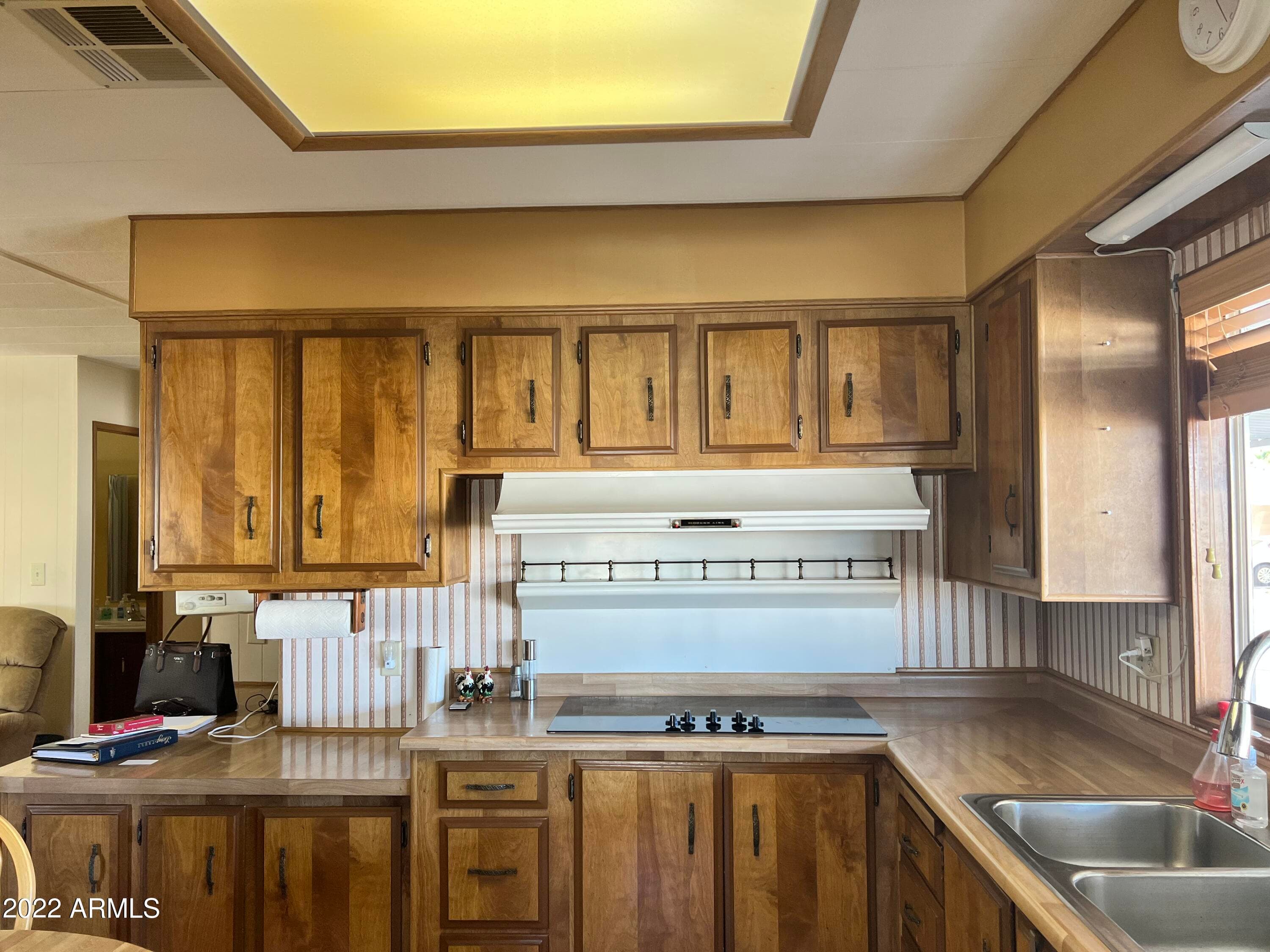 4065 E University Dr 430 — photo 2