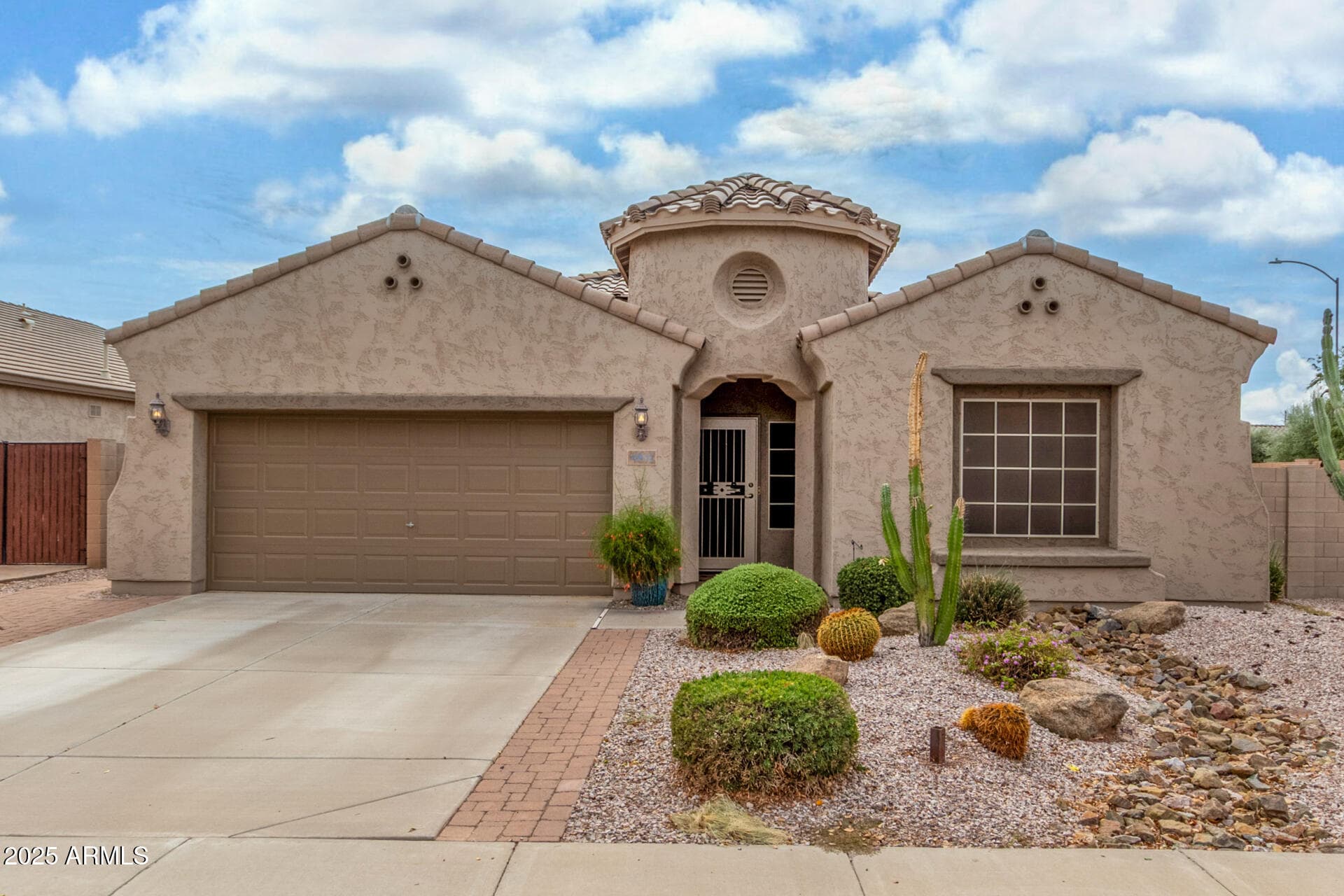 10831 E Sylvan Ave — photo 2