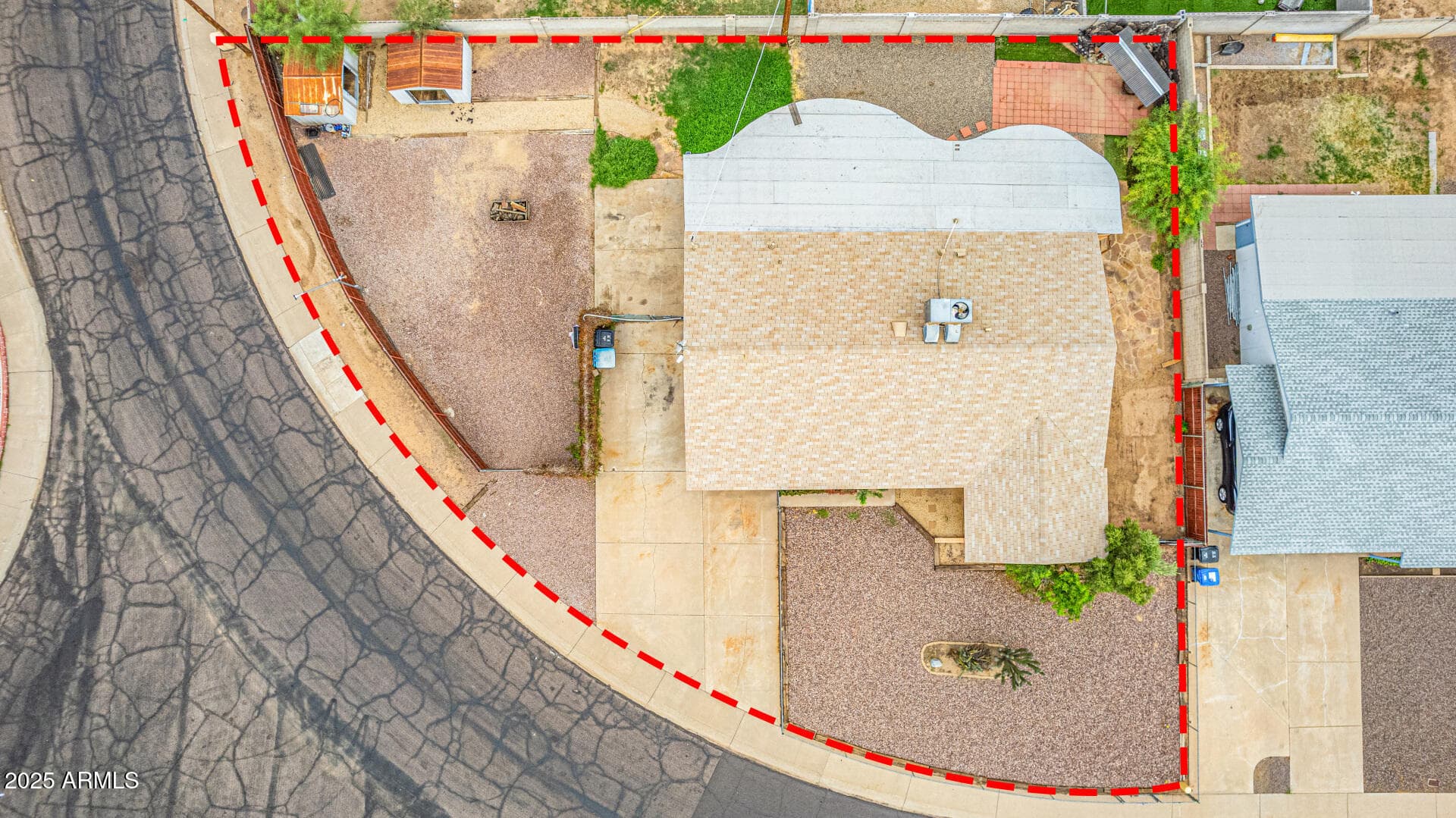 7917 W Flower St — photo 2