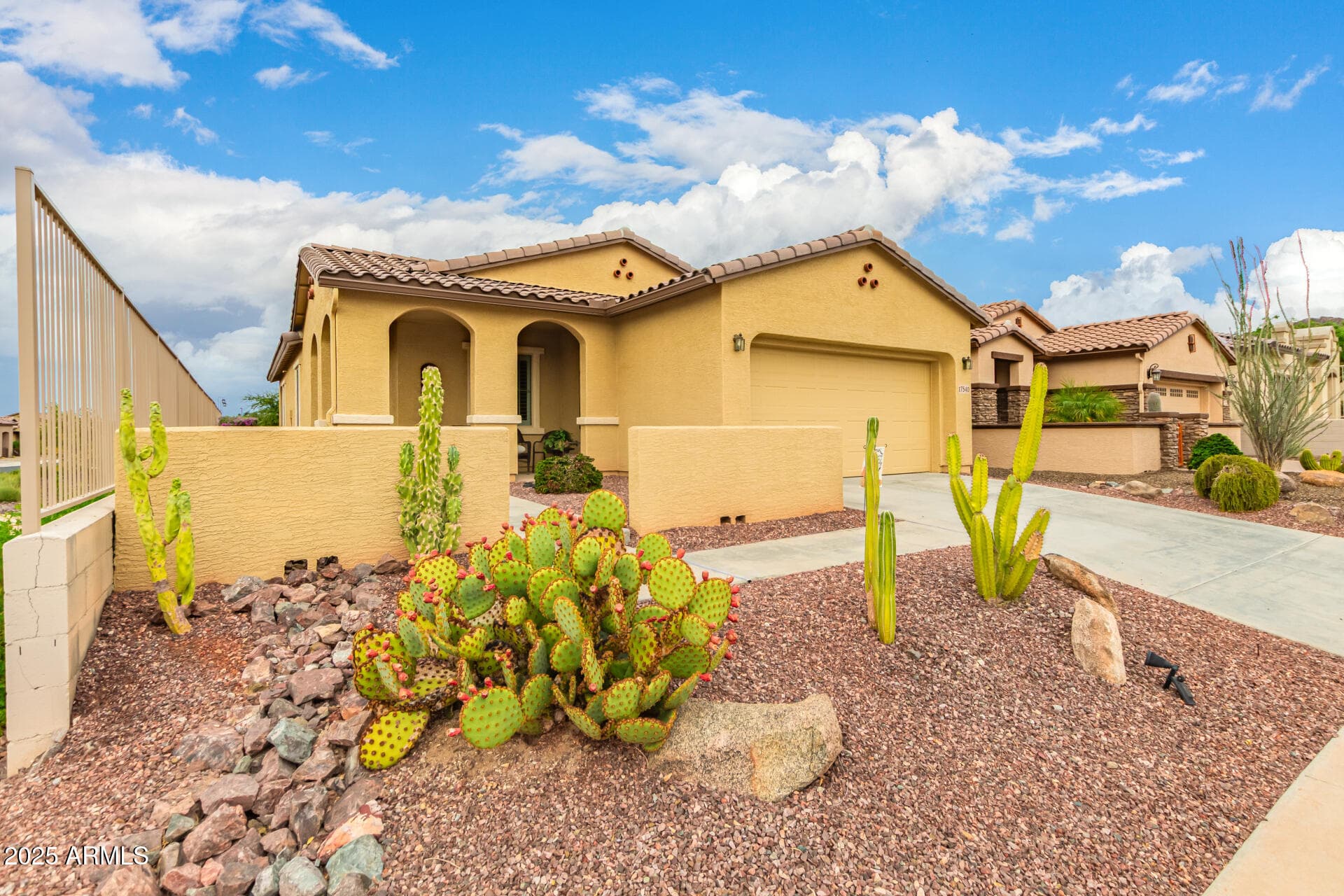 17540 W Glenhaven Dr — photo 2