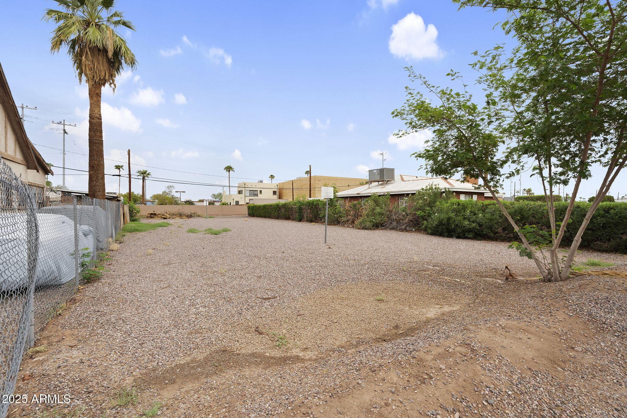 1318 E Jefferson St — photo 2