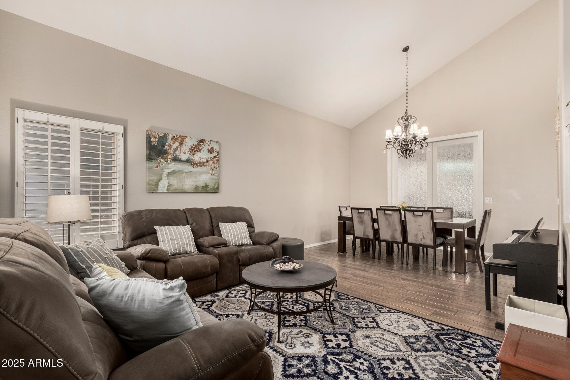 4616 E Summerhaven Dr — photo 2