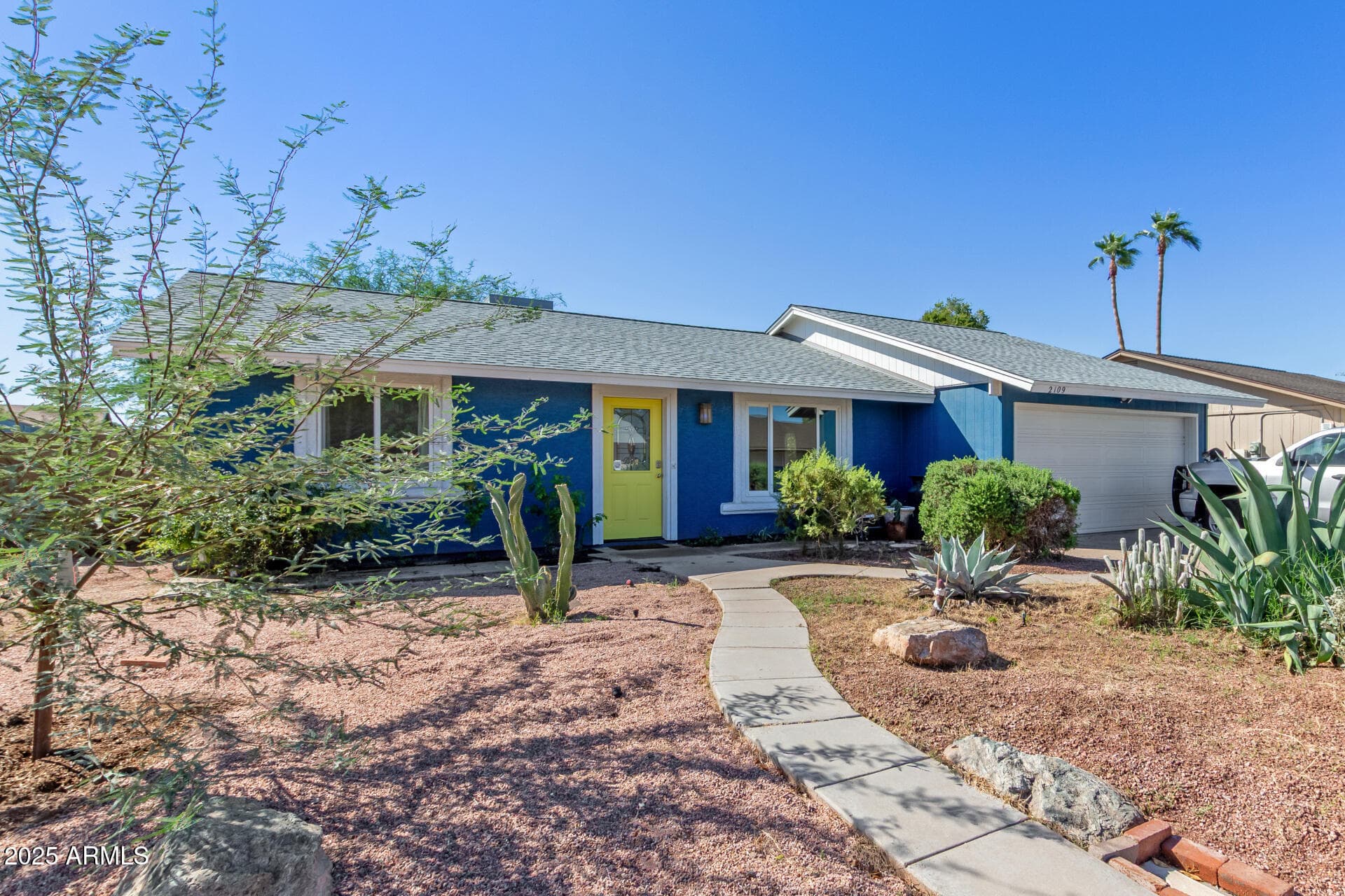 2109 E Cindy St — photo 1