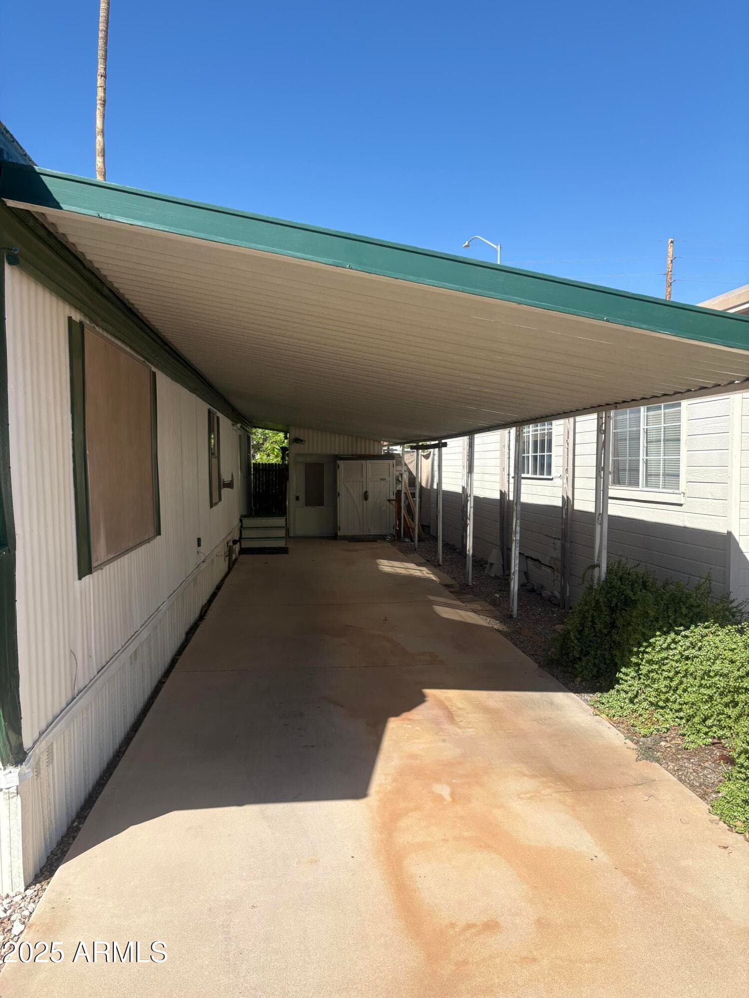 4065 E University Dr 351 — photo 2
