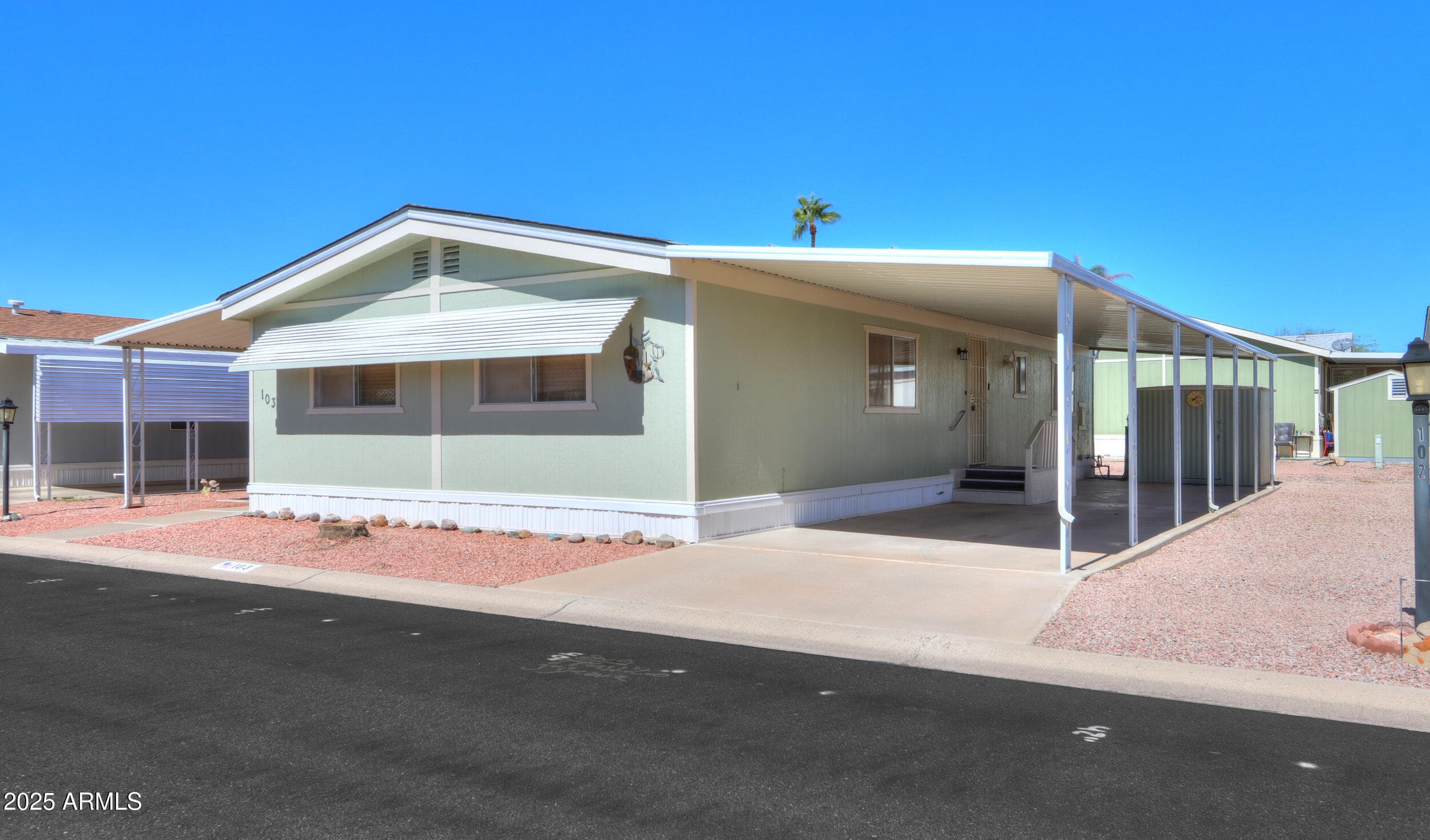 450 W Sunwest Dr 103 — photo 1