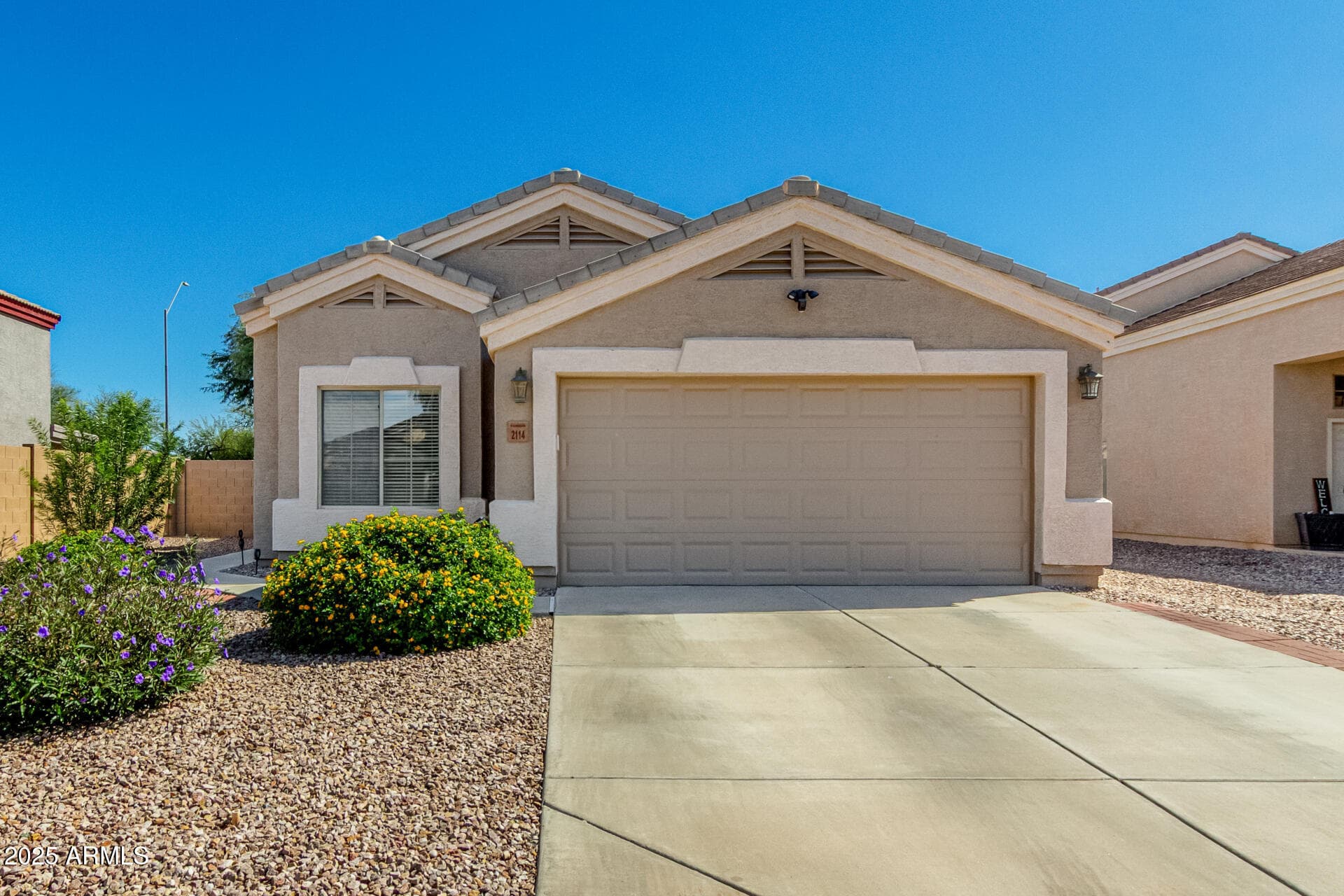 2114 N Sabino Ln — photo 1