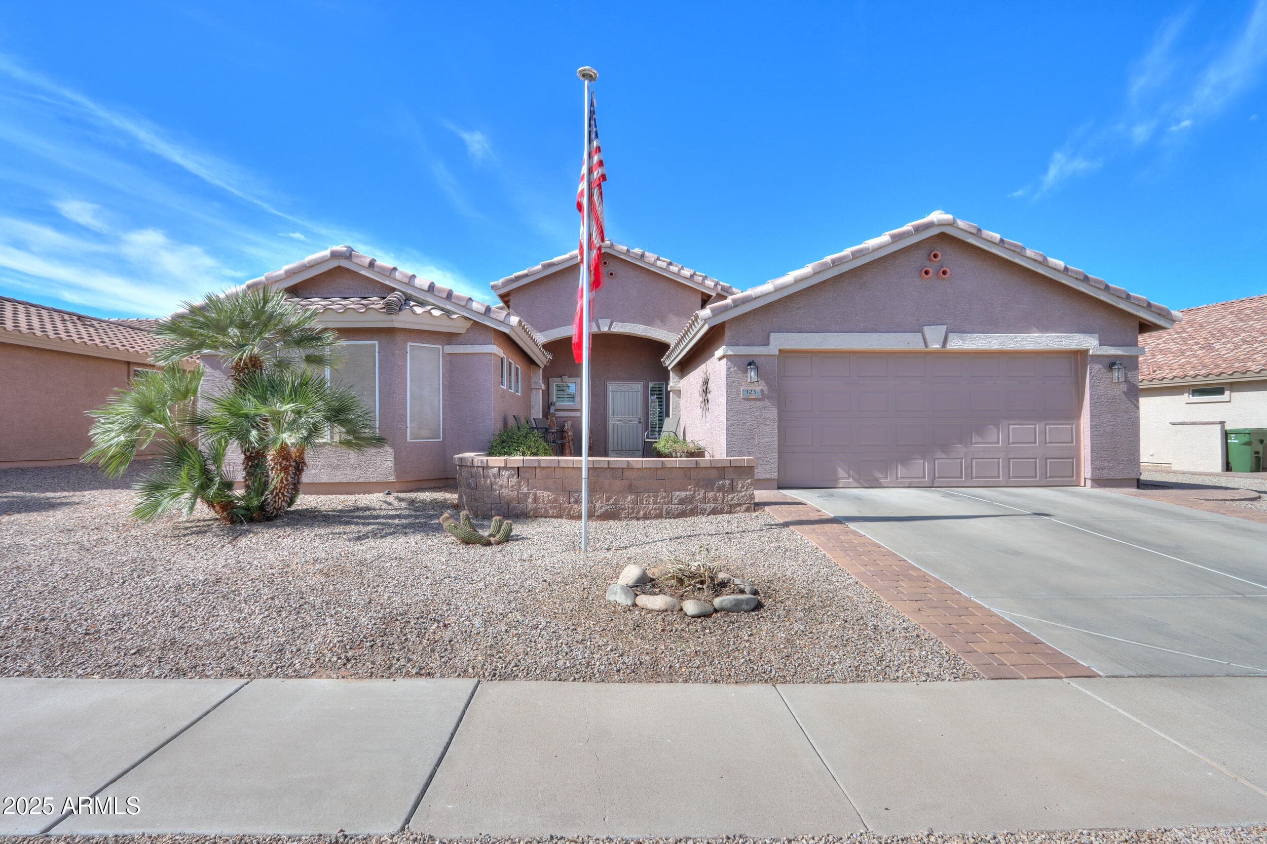123 S Lucia Ln — photo 2
