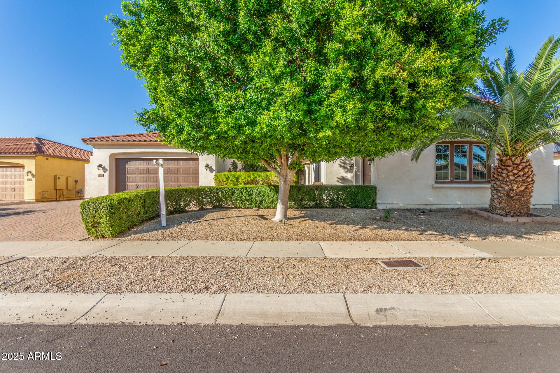 7556 W Crystal Rd — photo 1