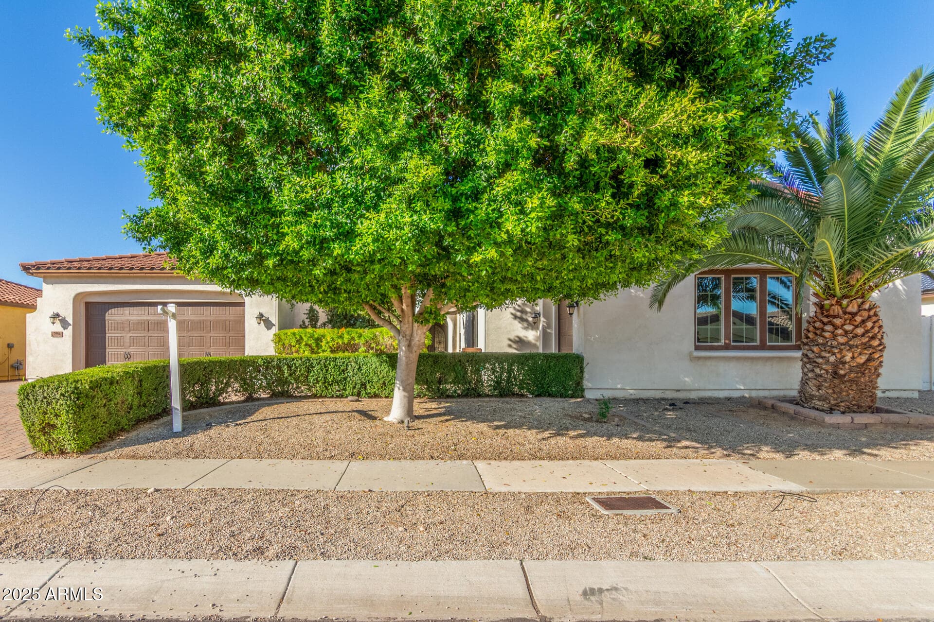 7556 W Crystal Rd — photo 2