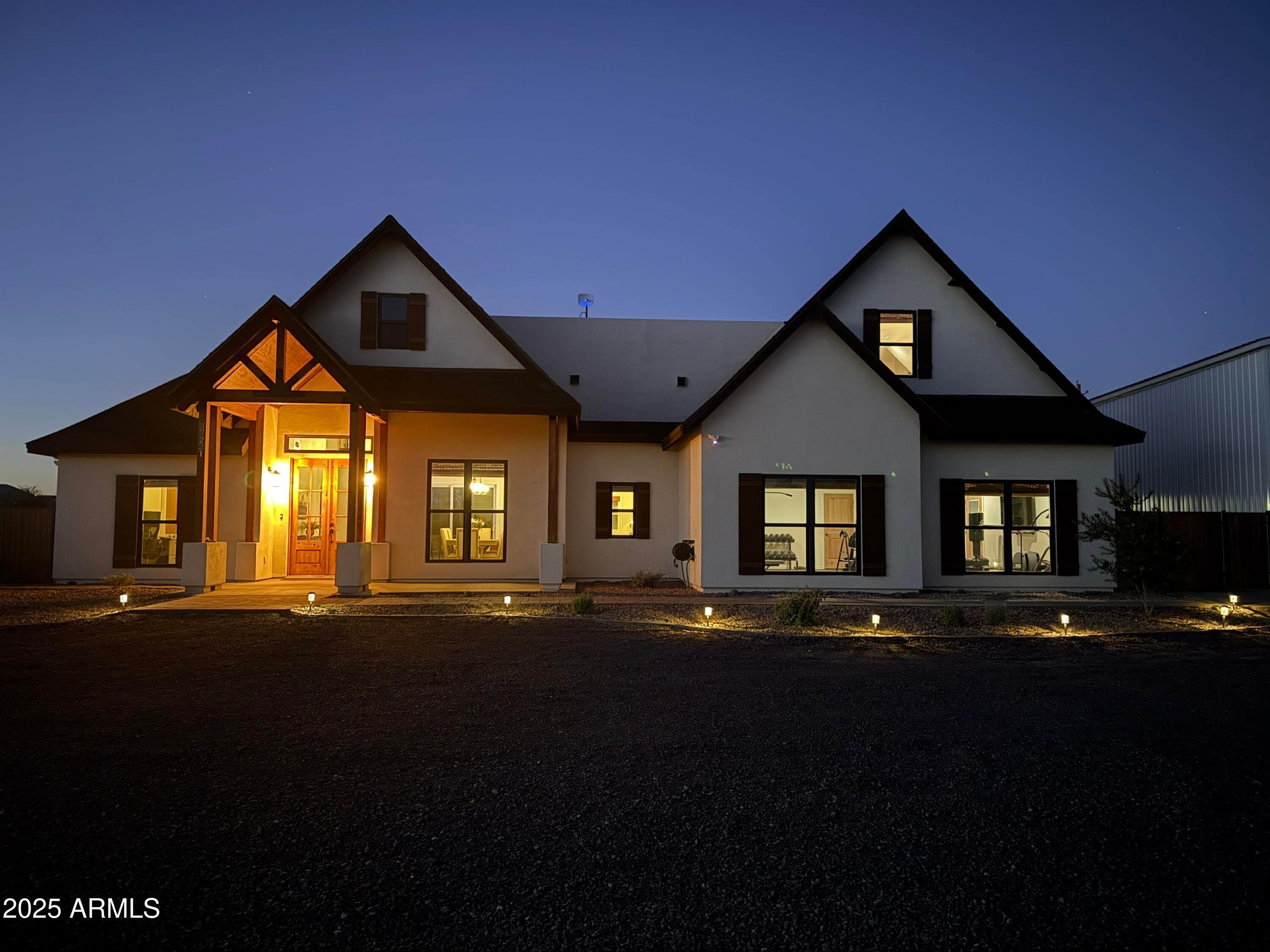 37221 N 12th St — photo 2