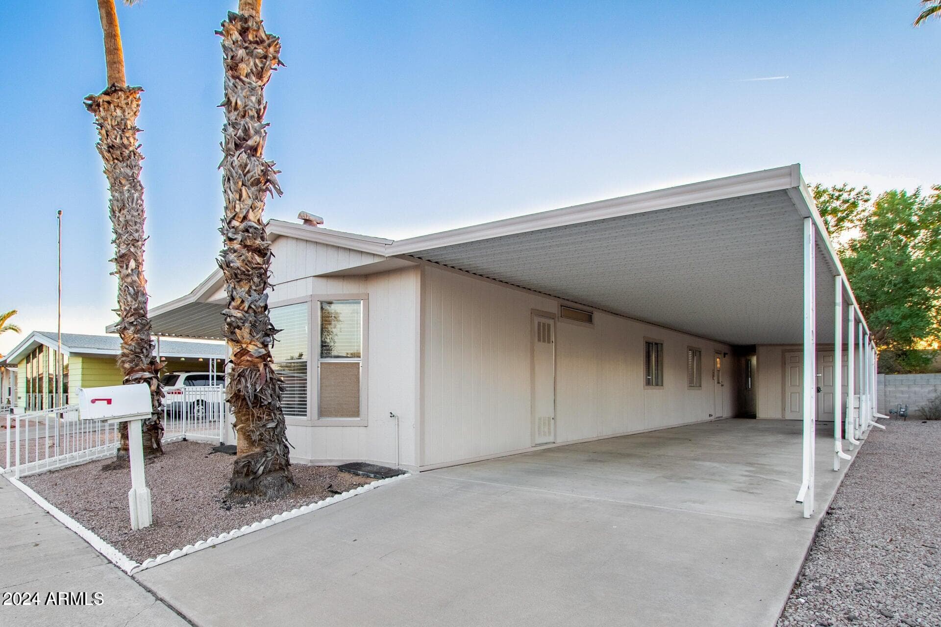 8103 E SOUTHERN AVE - Photo 4