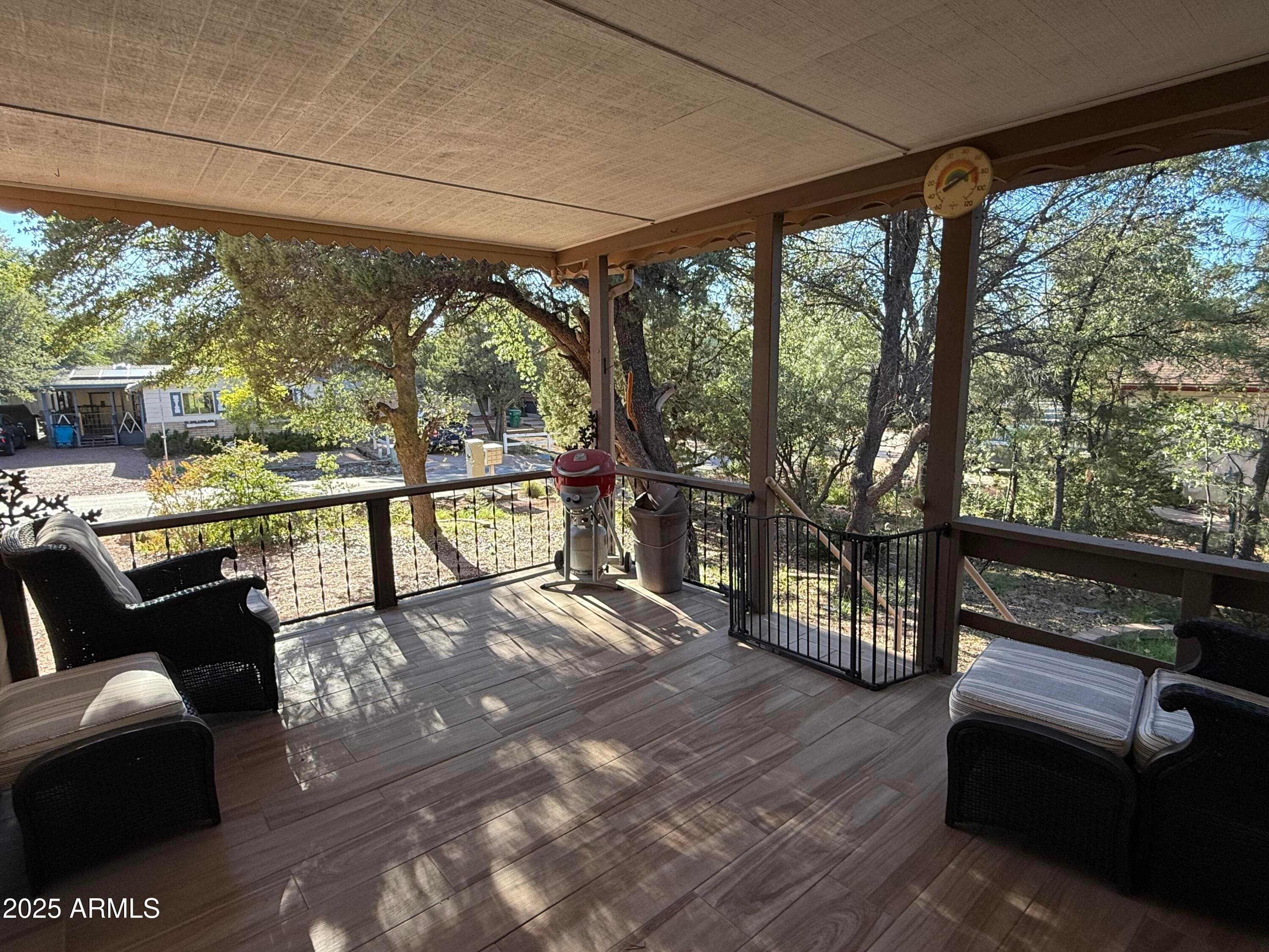 309 E SHERWOOD DR - Photo 3