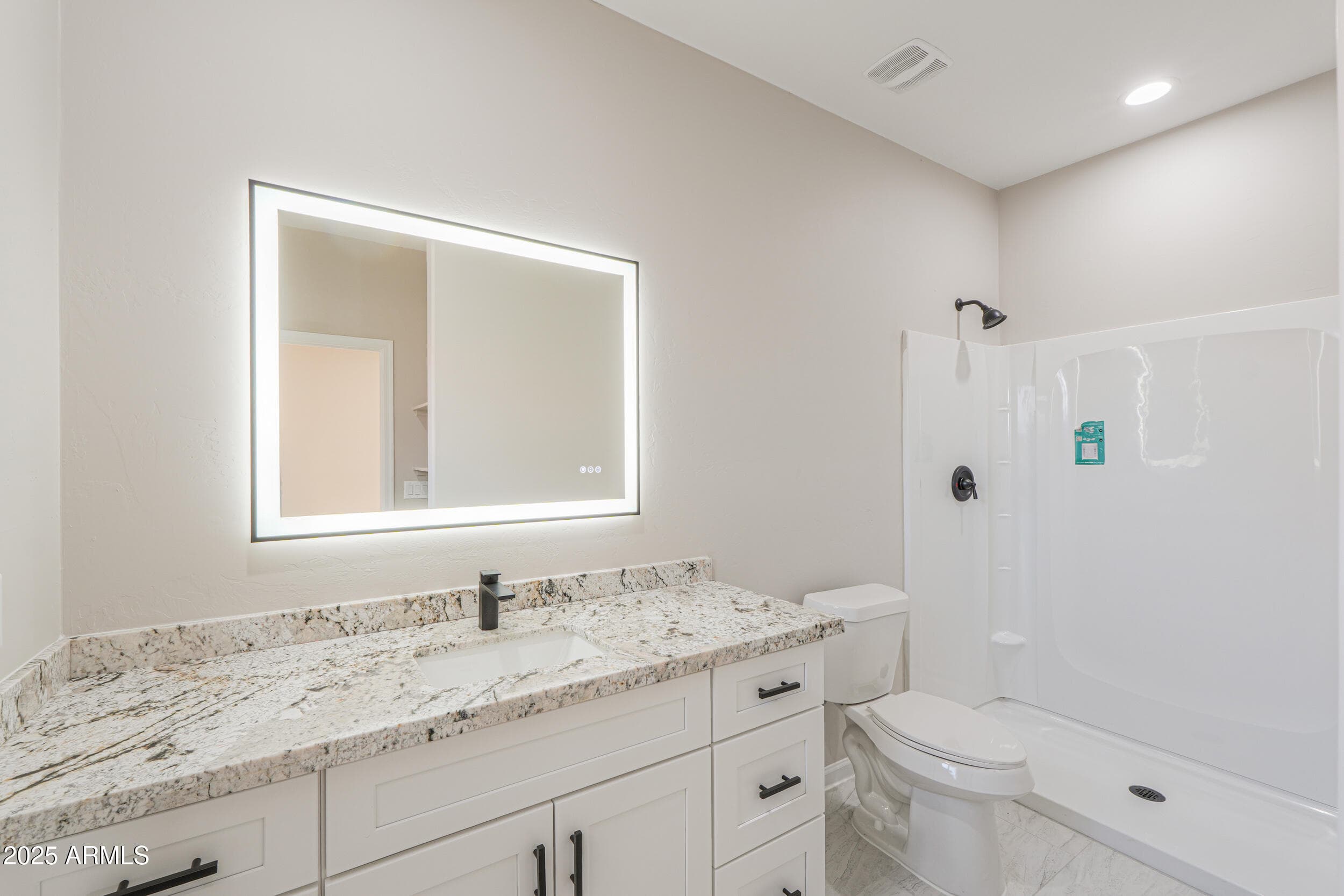 229 E CEDAR AVE - See more photos