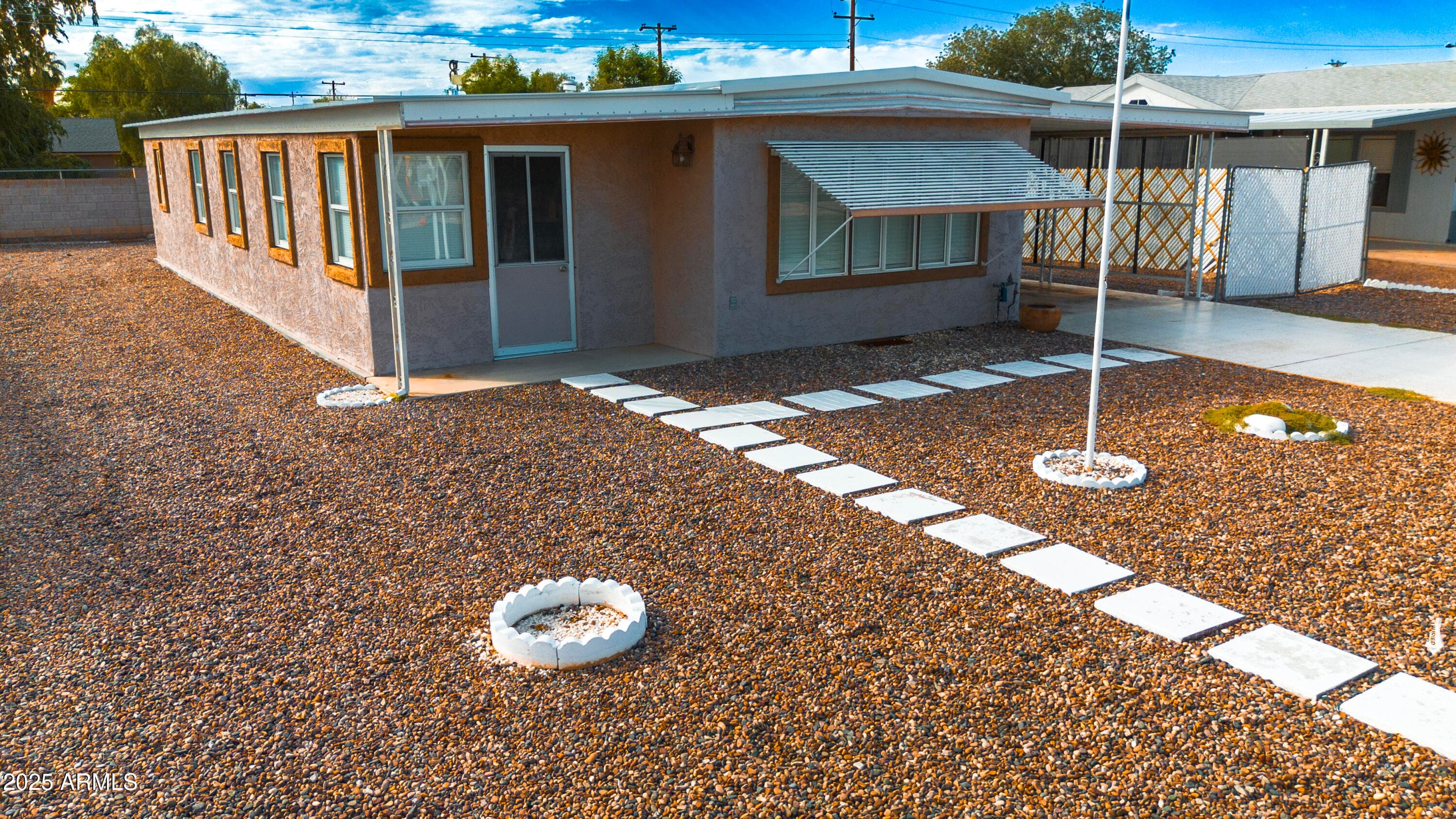 106 S 72nd Pl — photo 1