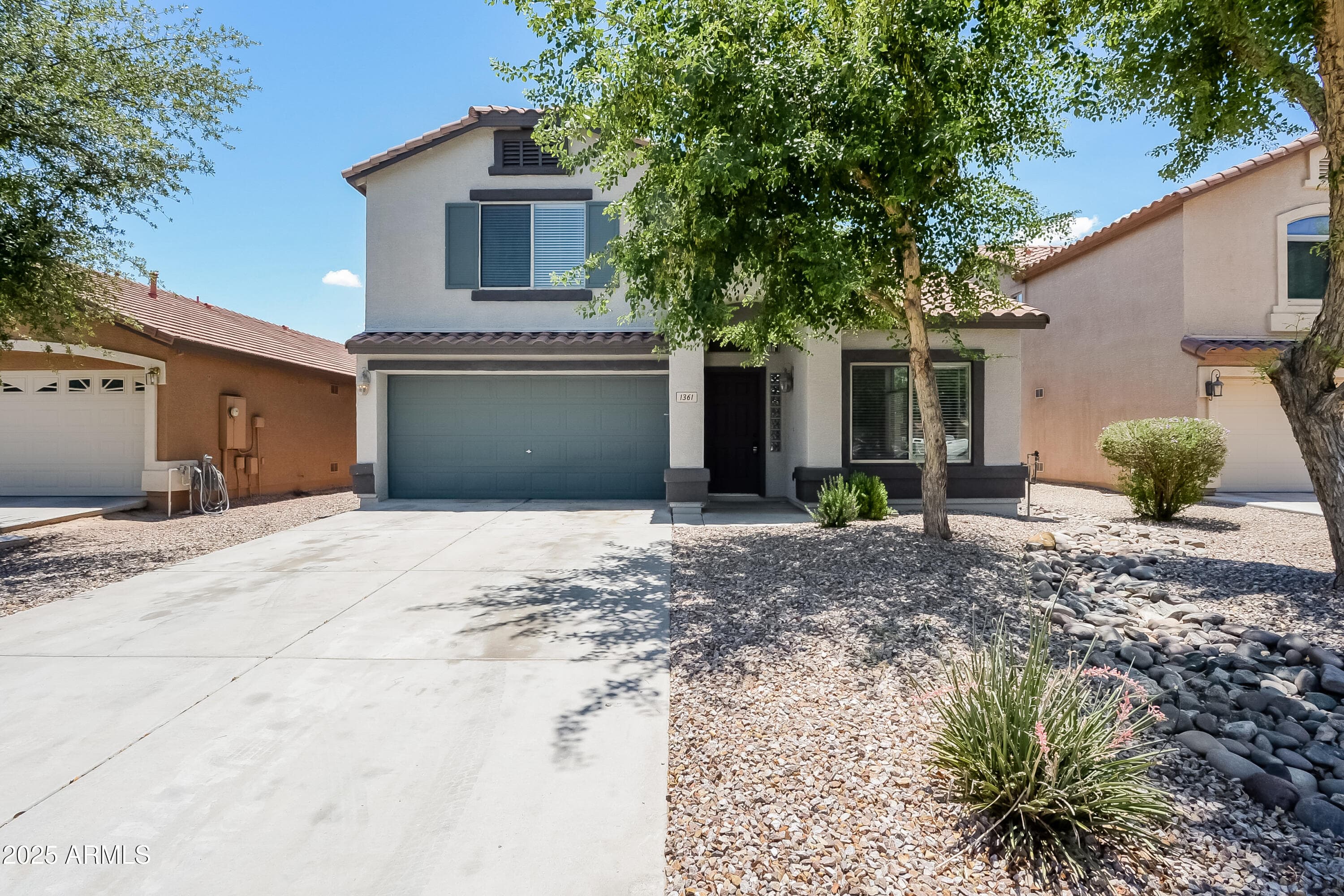 1361 W Corriente Dr — photo 1