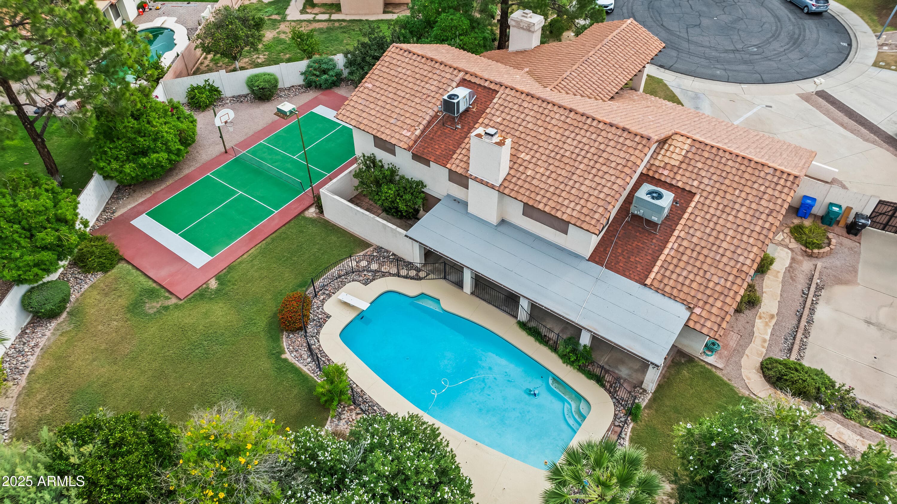 1204 E Glencove Circle — photo 55