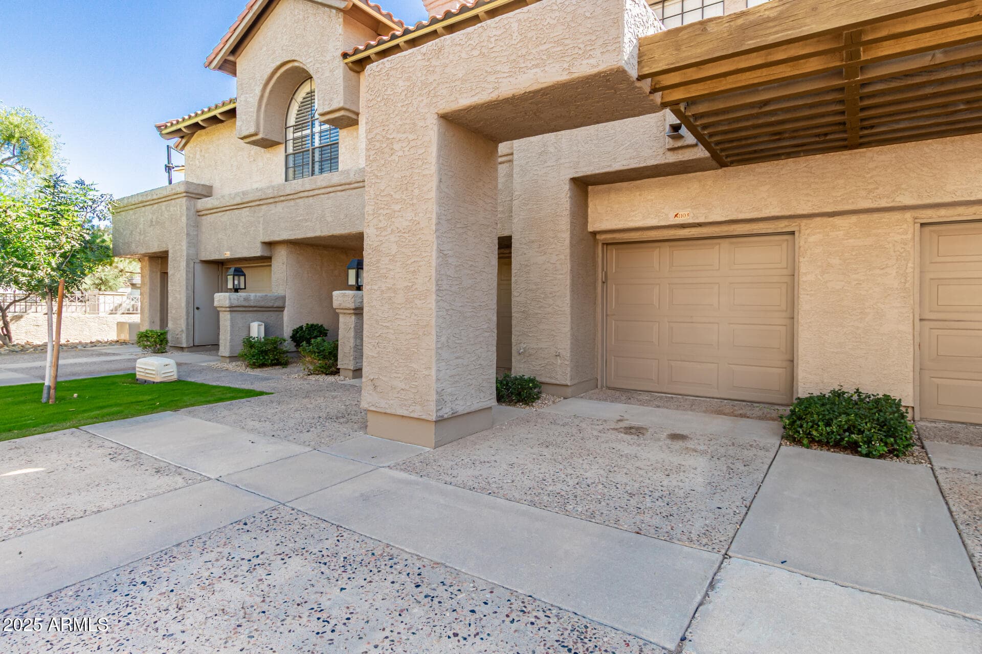 10019 E Mountain View Rd 1103 — photo 2