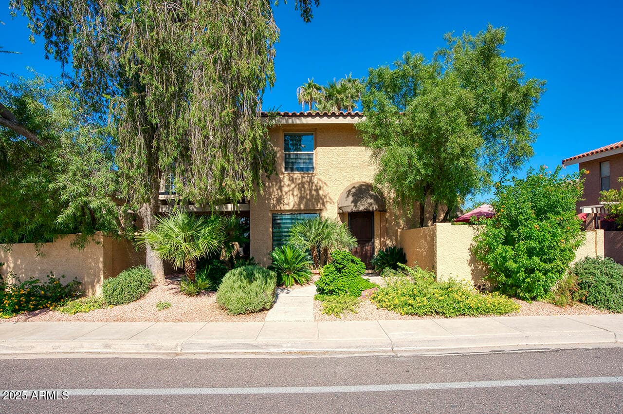 830 E PEORIA AVE - Photo 1