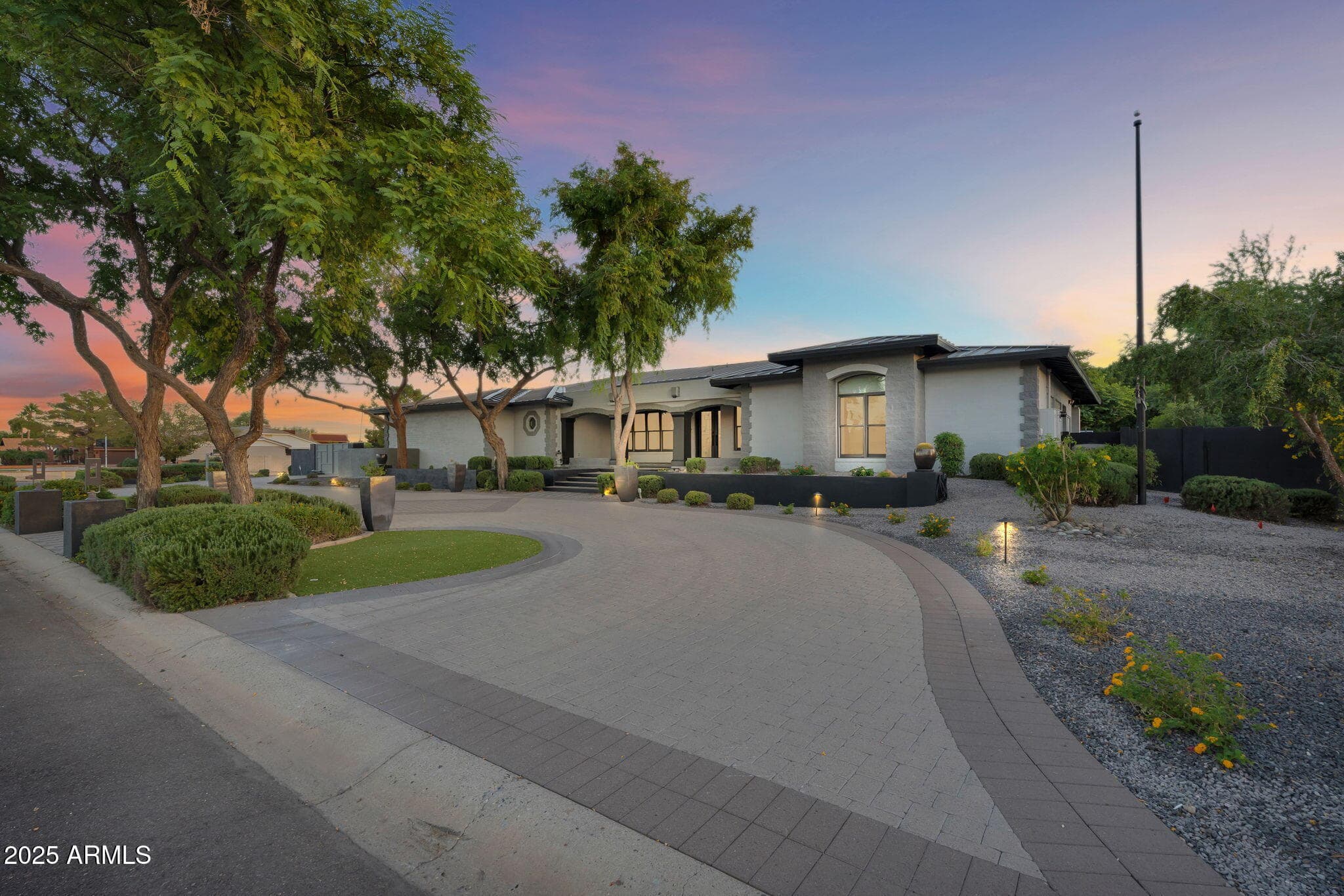 5509 W Soft Wind Dr — photo 2