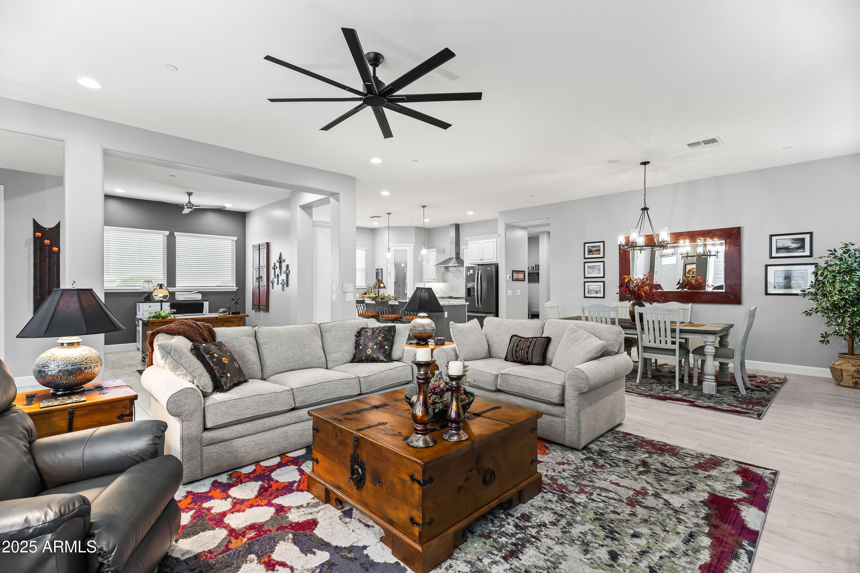 20737 W GEORGIA AVE - Photo 4