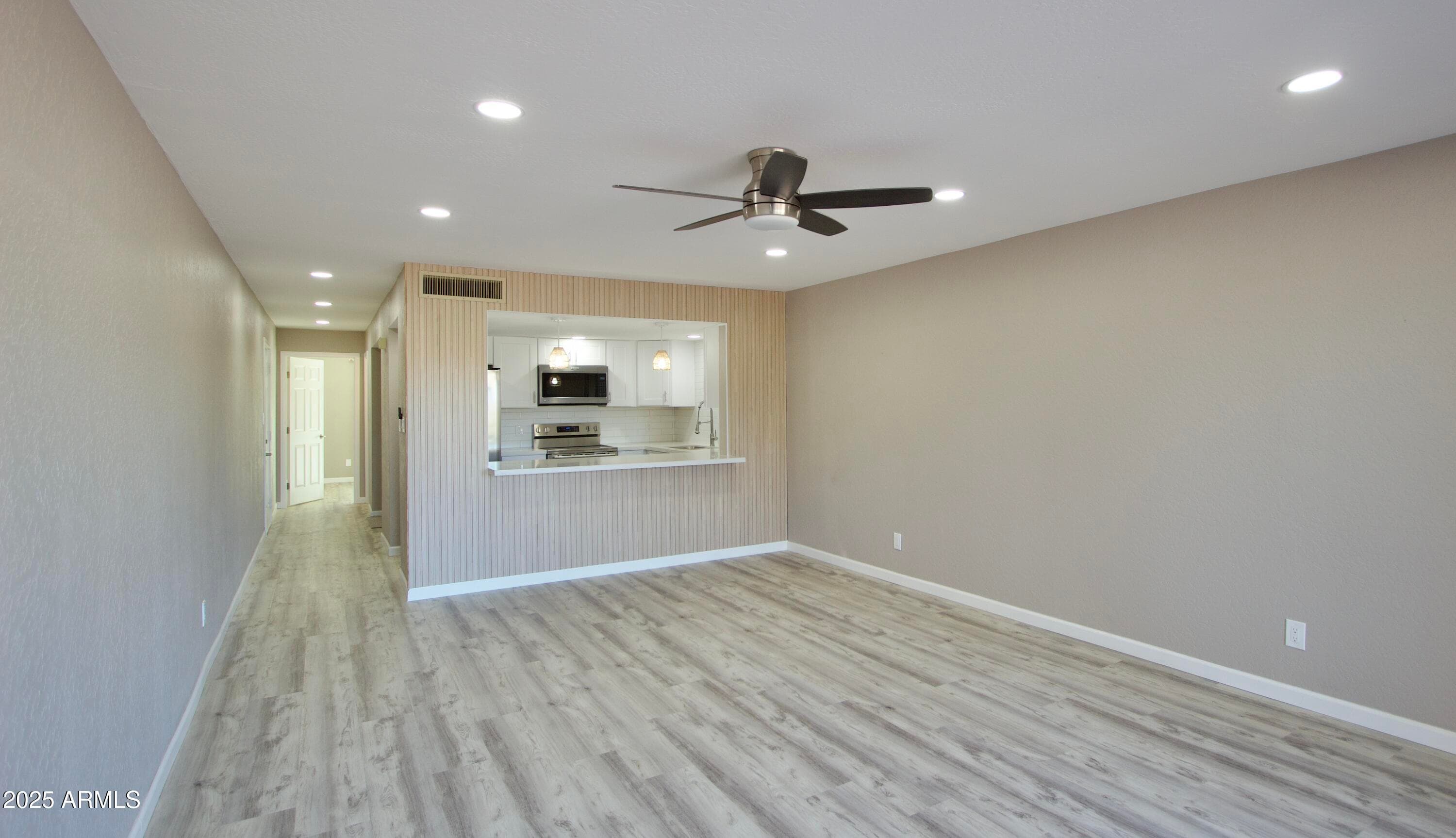 7830 E Park View Dr — photo 2