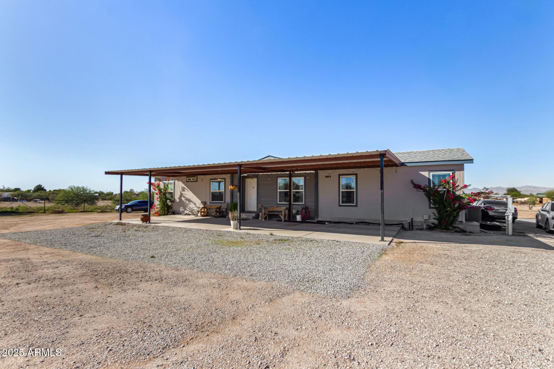 20514 W NARRAMORE RD - Photo 3