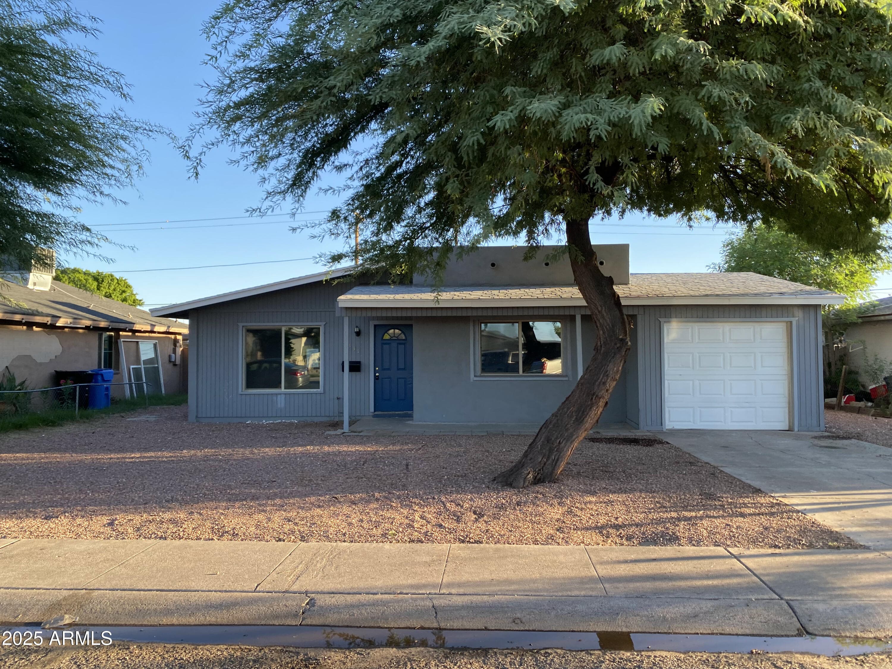 5231 W Cambridge Ave — photo 1