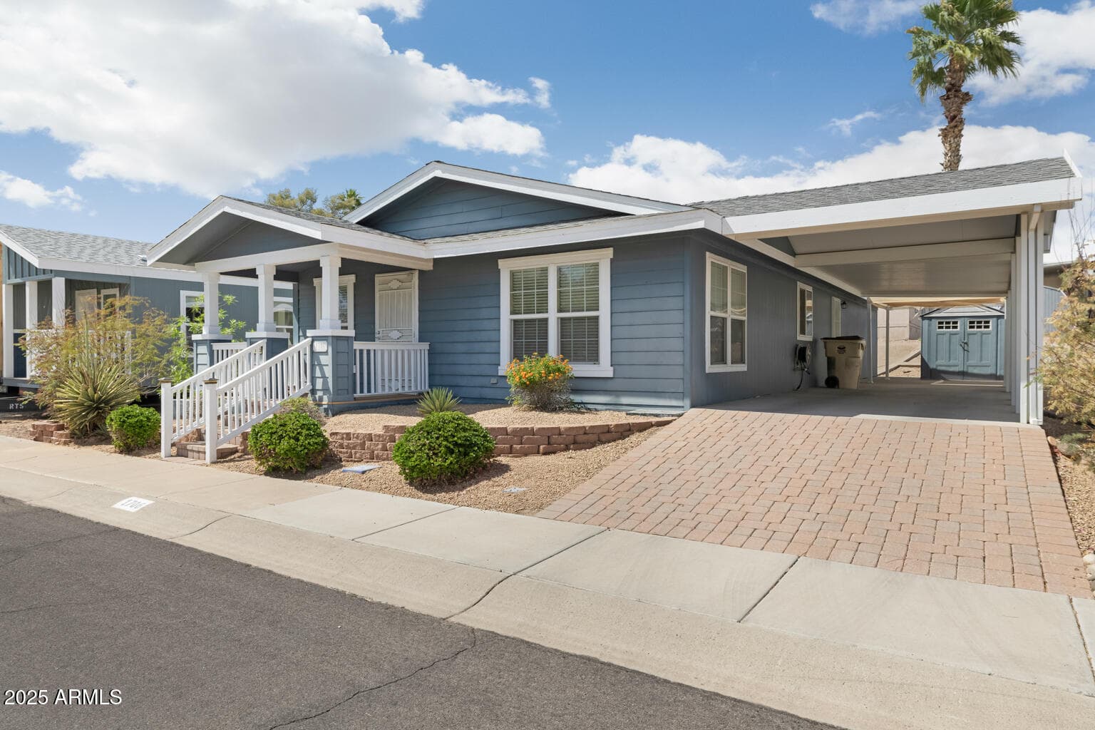 1706 E JOHN CABOT RD - Photo 3